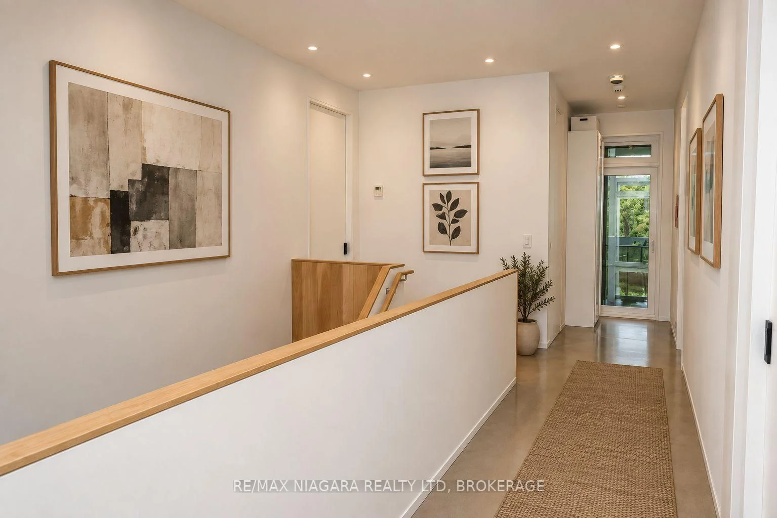 Photo 26 of 1 Timber Lane, St. Catharines, Lakeport — HOMEH