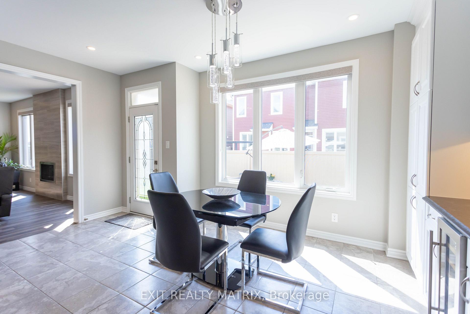 Photo 16 of 555 Arum Terrace, Ottawa, Avalon West — HOMEH