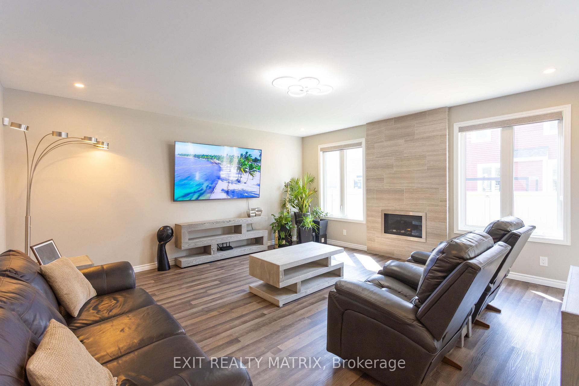Photo 20 of 555 Arum Terrace, Ottawa, Avalon West — HOMEH