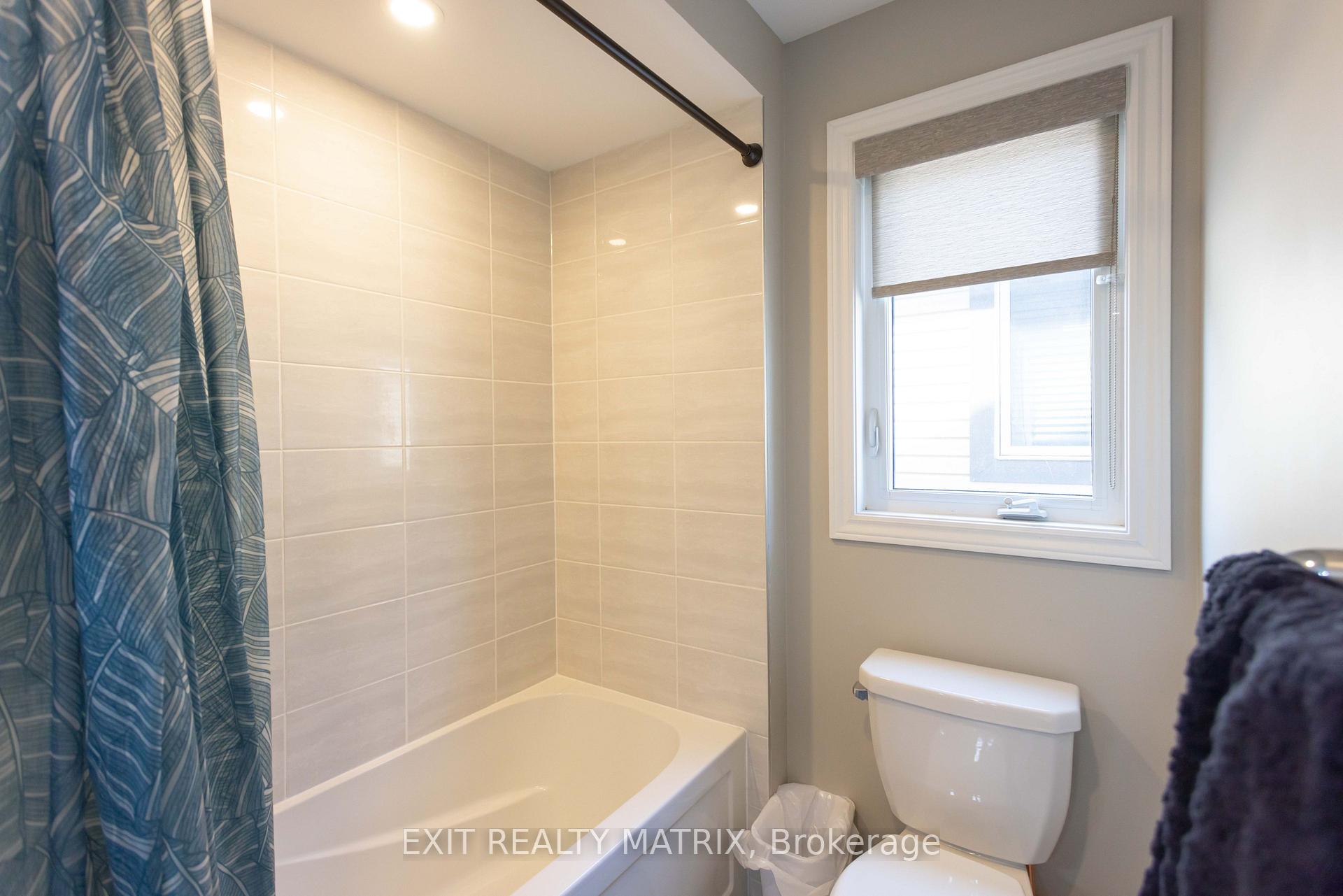 Photo 48 of 555 Arum Terrace, Ottawa, Avalon West — HOMEH