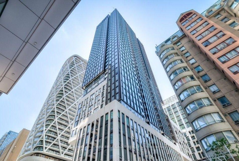 Photo 1 of Unit 1235, 230 Simcoe Street, Toronto, Kensington-Chinatown — HOMEH