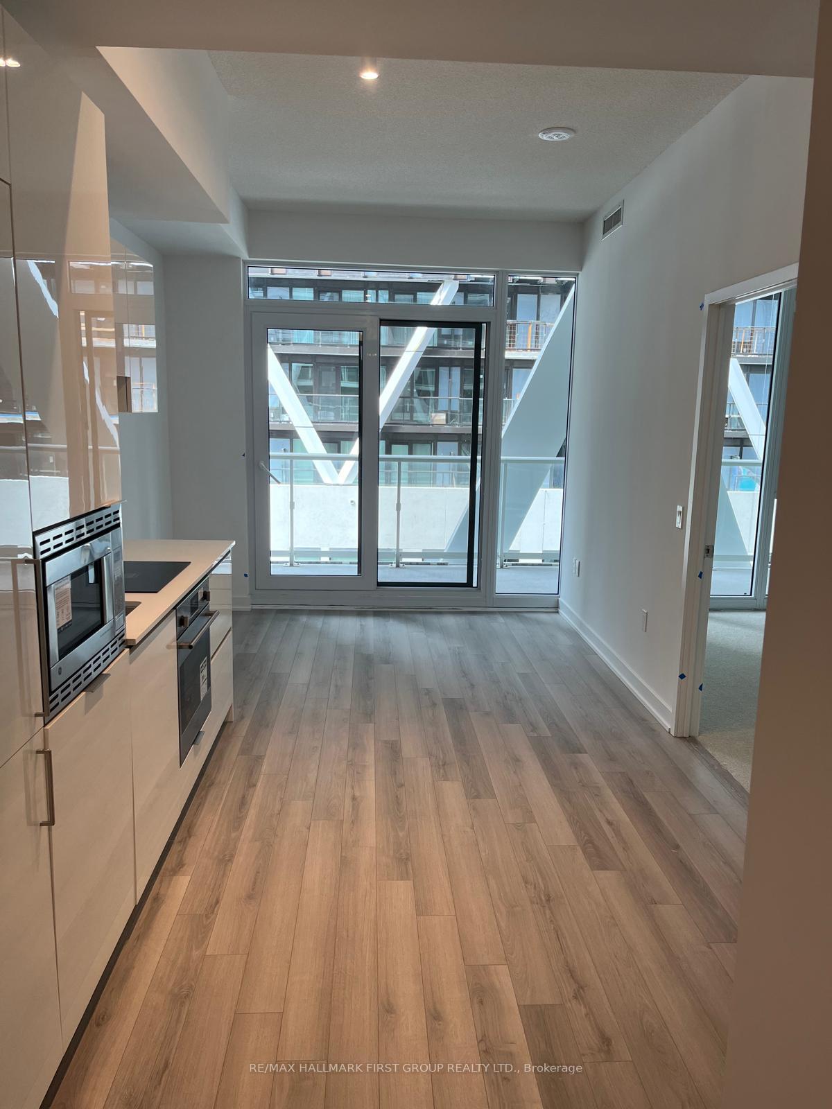 Photo 2 of Unit 1235, 230 Simcoe Street, Toronto, Kensington-Chinatown — HOMEH