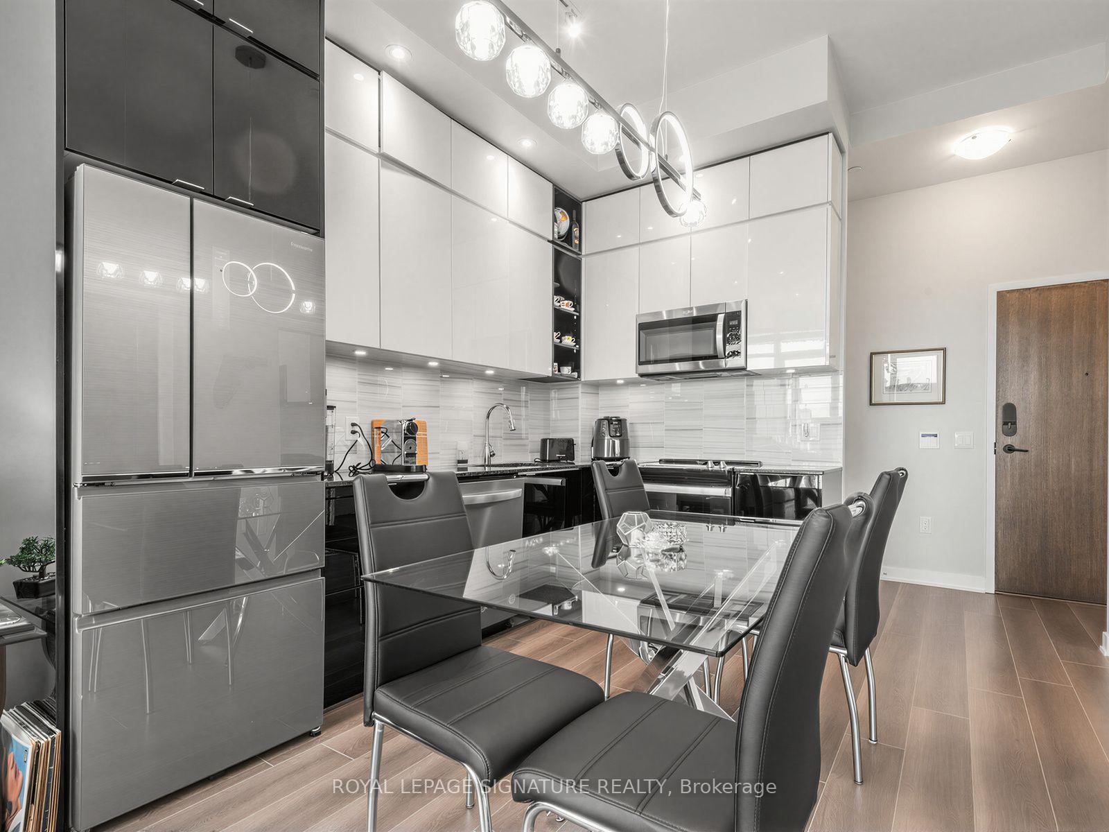 Photo 7 of Unit 1205, 100 Eagle Rock Way, Vaughan, Rural Vaughan — HOMEH
