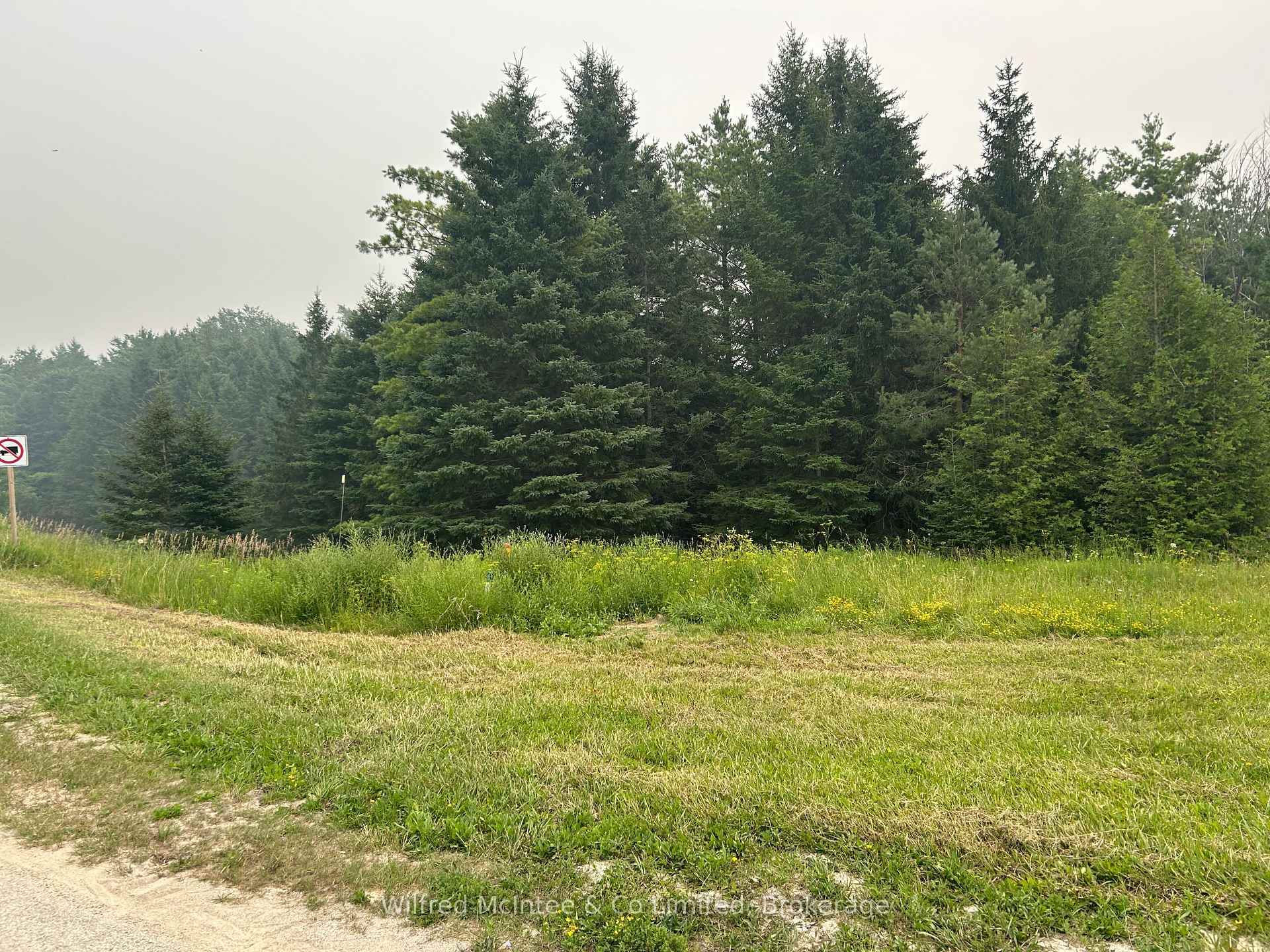 Photo 3 of 00 Airport Road, Brockton — HOMEH