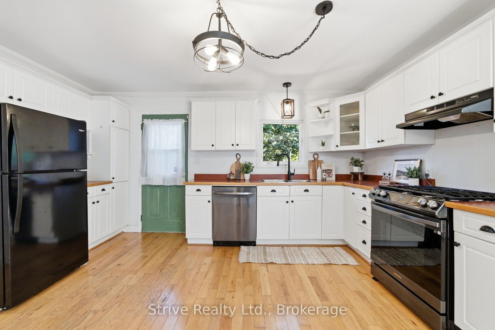 Photo 16 of 369 Walton Street, Cobourg — HOMEH
