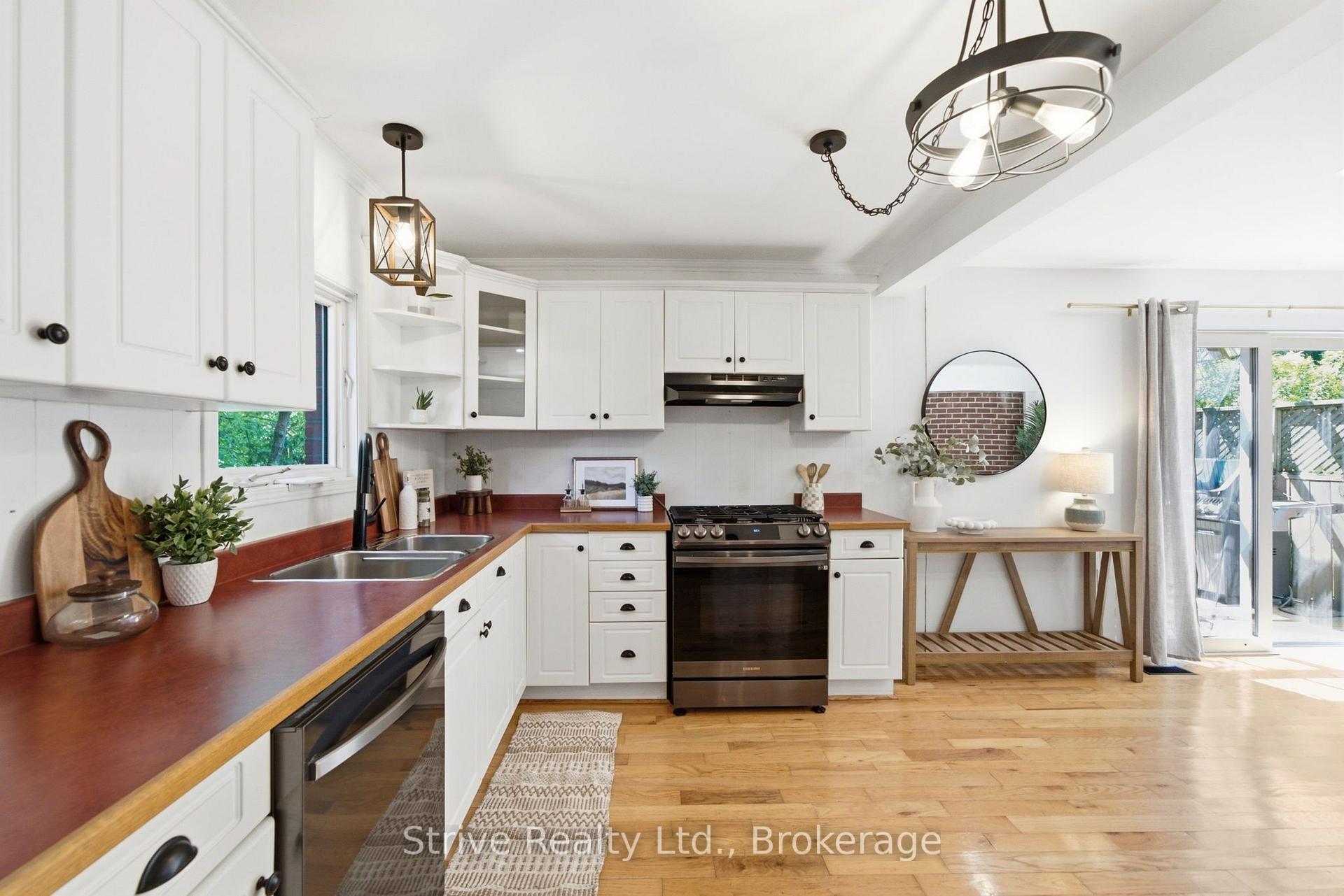 Photo 17 of 369 Walton Street, Cobourg — HOMEH