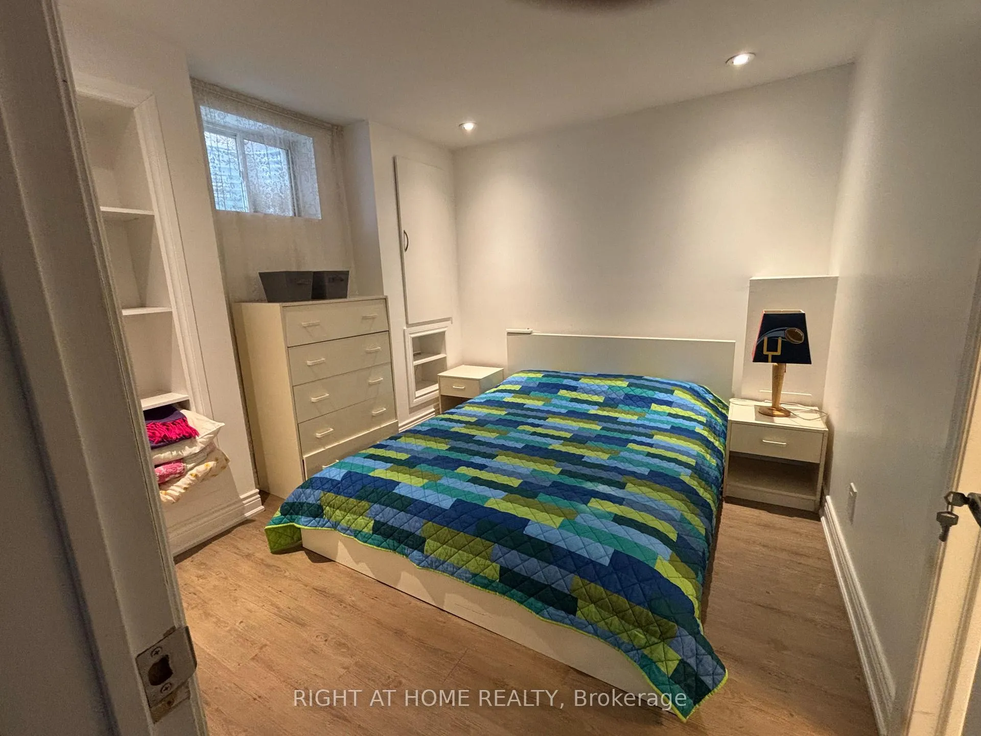 Photo 9 of Unit Lower, 256 Leiterman Drive, Milton, Willmott — HOMEH