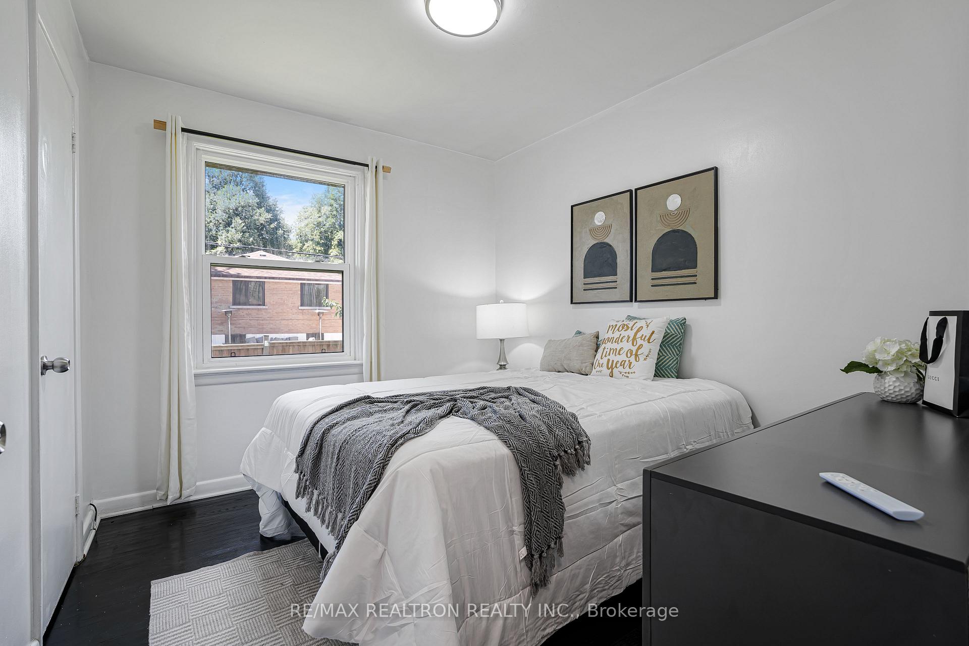 Photo 18 of 6 Stephenfrank Road, Scarborough, Bendale — HOMEH