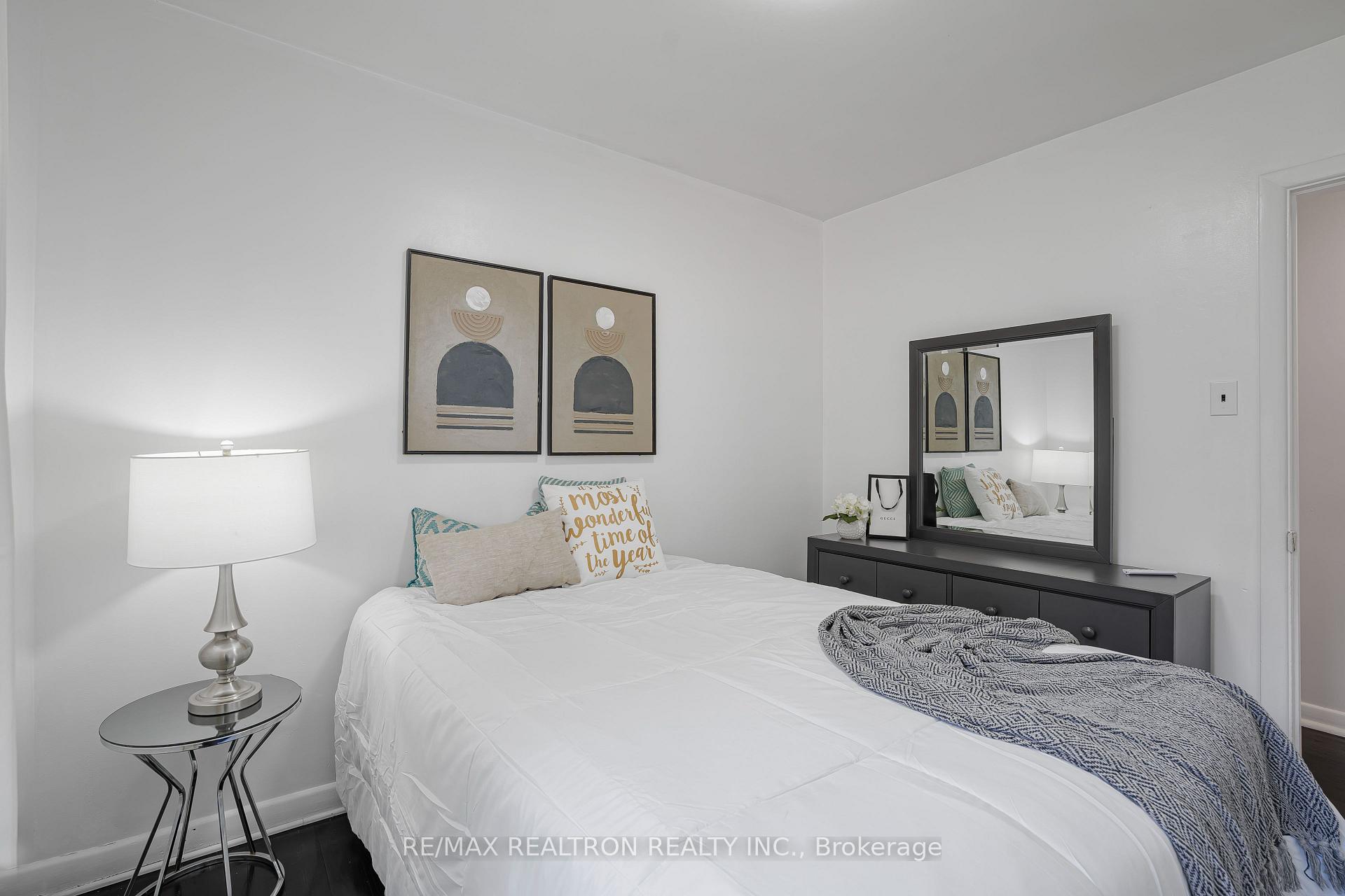 Photo 20 of 6 Stephenfrank Road, Scarborough, Bendale — HOMEH
