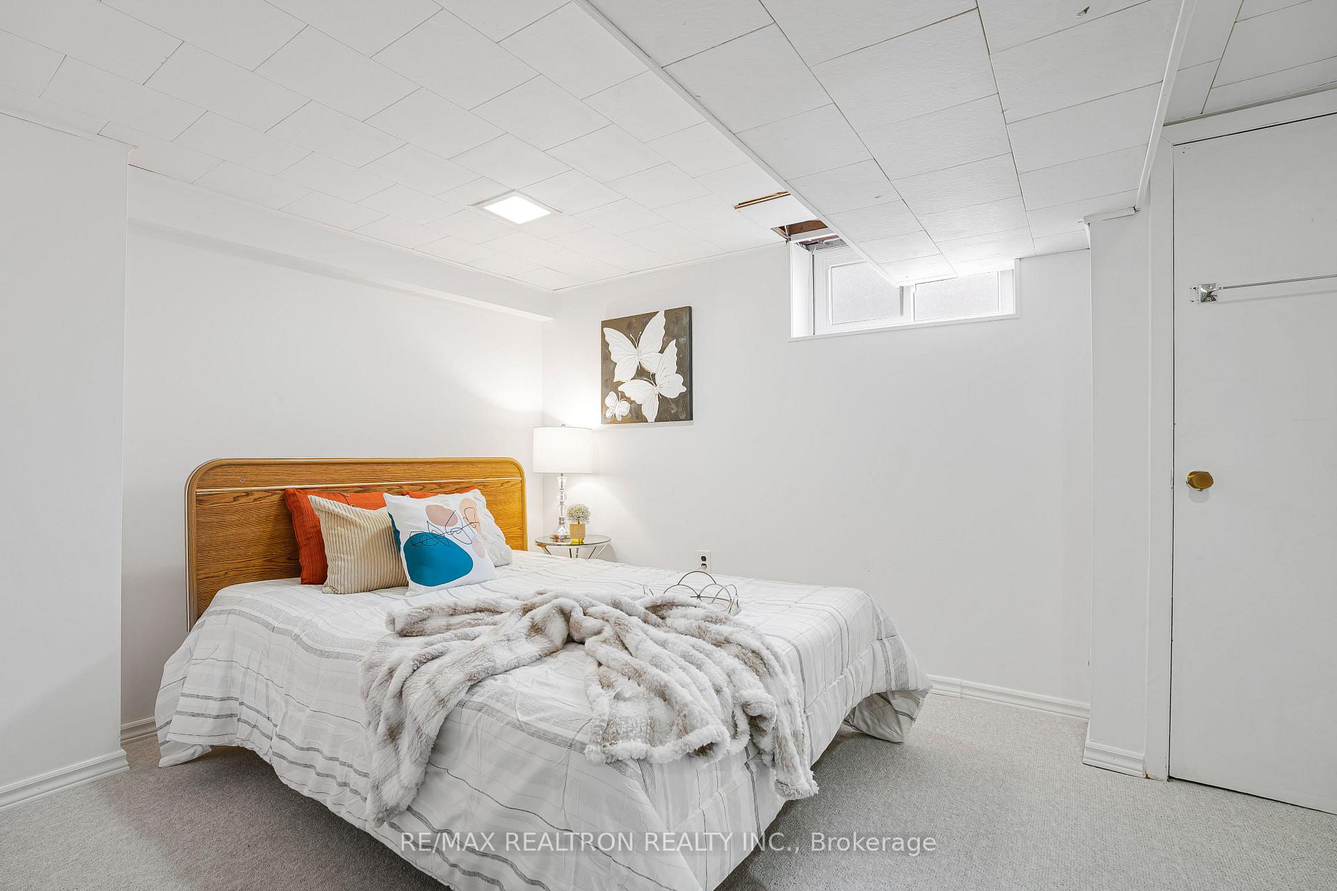 Photo 34 of 6 Stephenfrank Road, Scarborough, Bendale — HOMEH