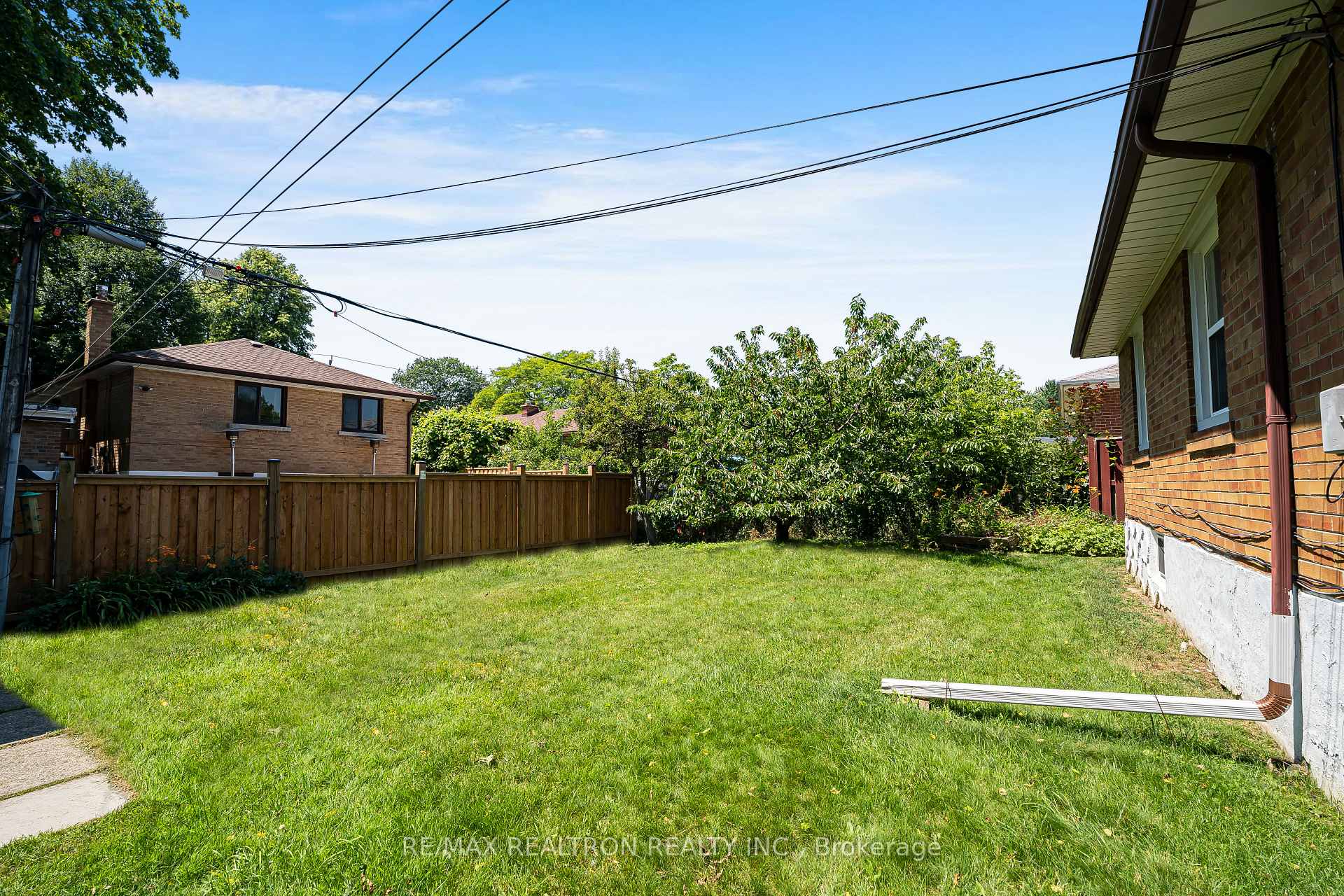 Photo 36 of 6 Stephenfrank Road, Scarborough, Bendale — HOMEH