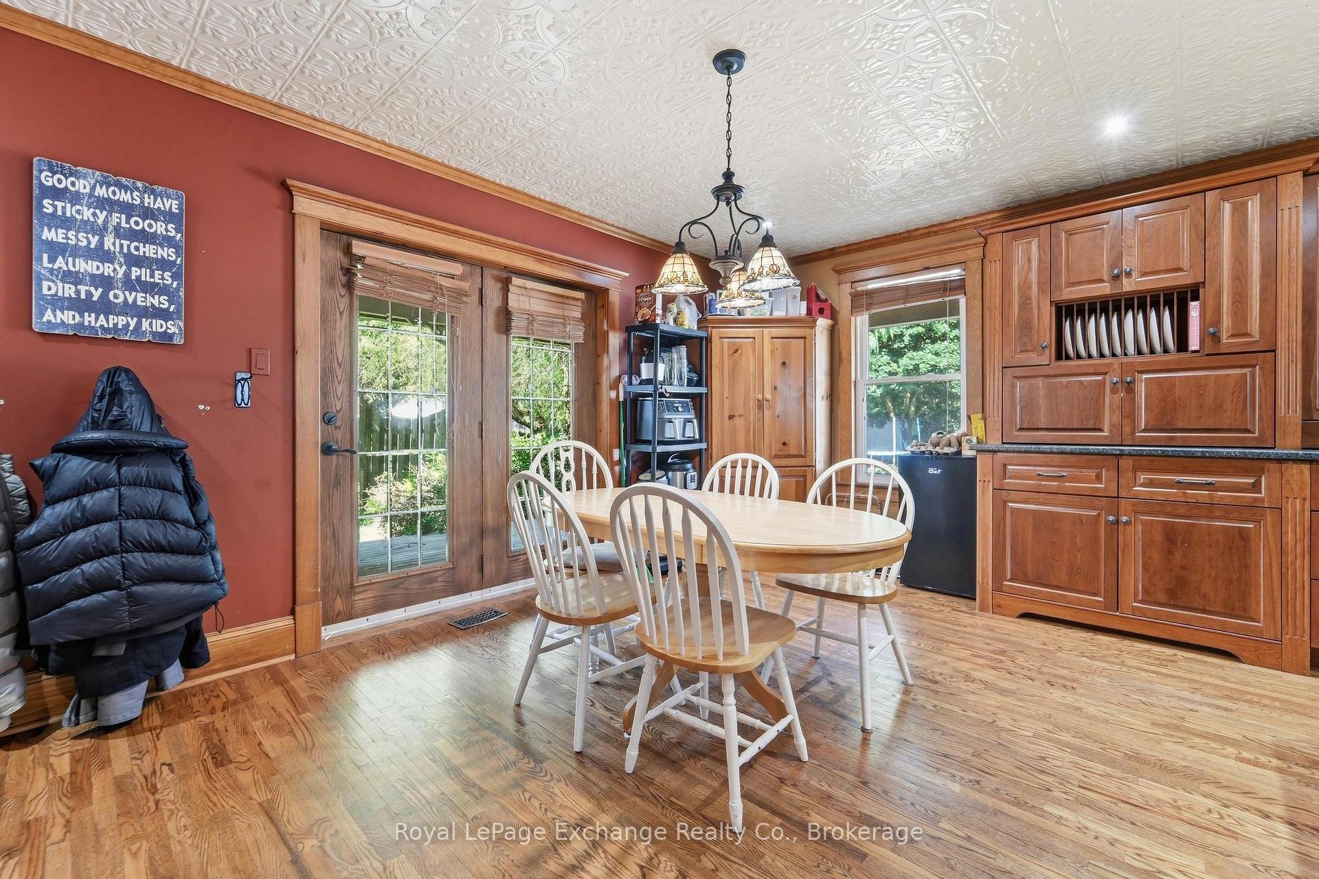 Photo 7 of 28 Wickham Street, Kincardine — HOMEH