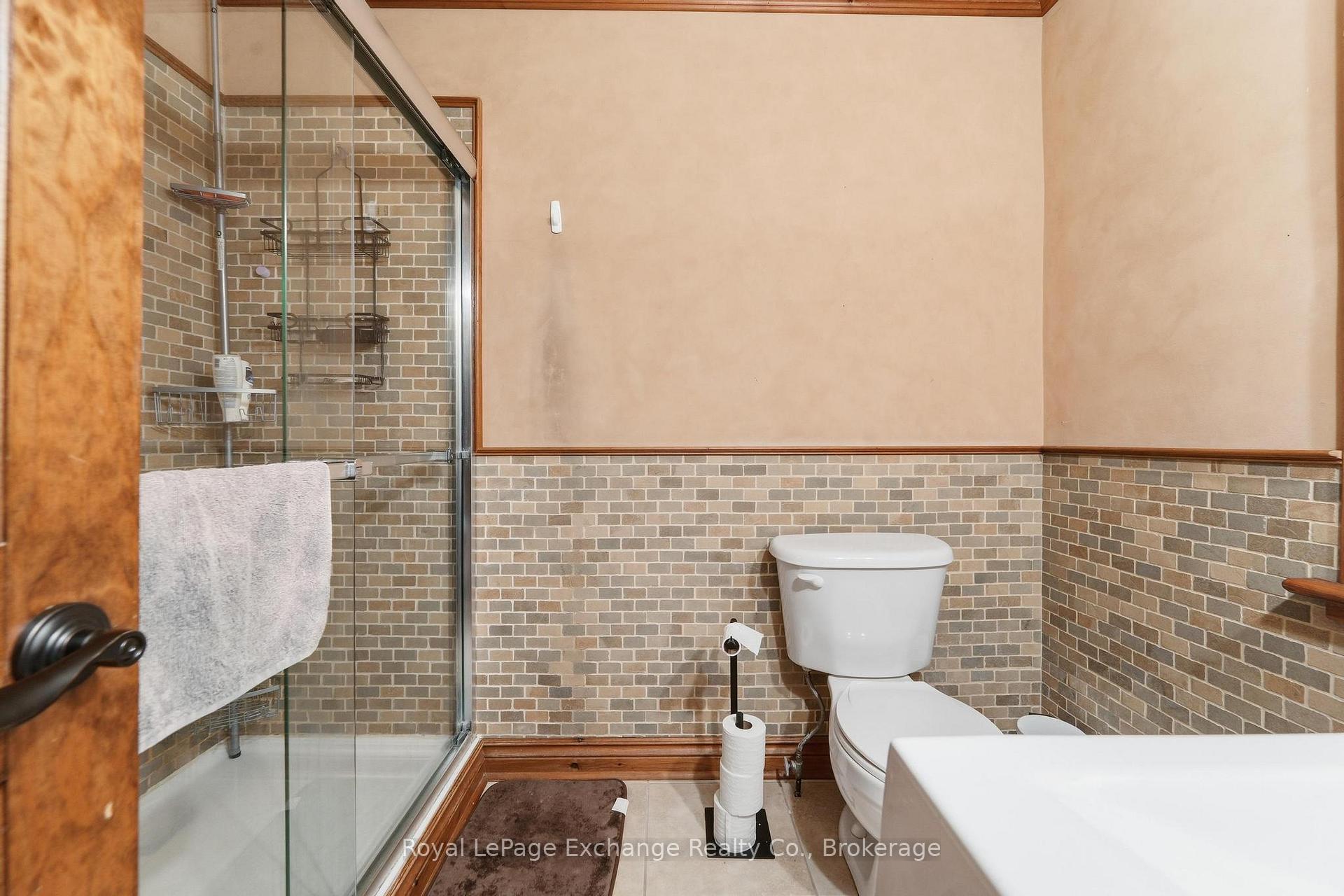 Photo 14 of 28 Wickham Street, Kincardine — HOMEH