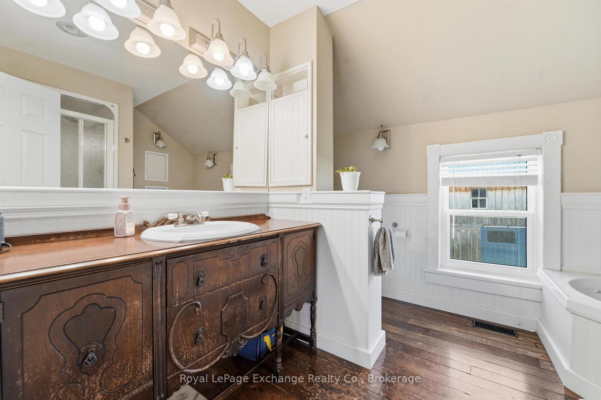 Photo 18 of 28 Wickham Street, Kincardine — HOMEH