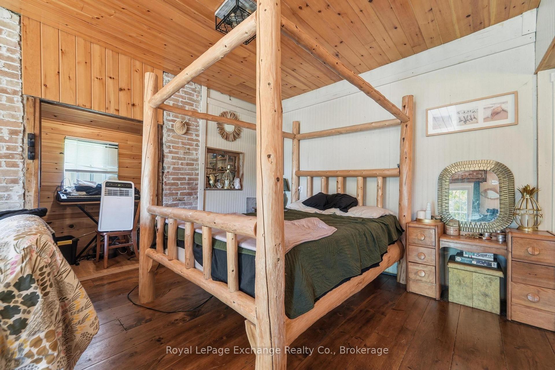 Photo 30 of 28 Wickham Street, Kincardine — HOMEH