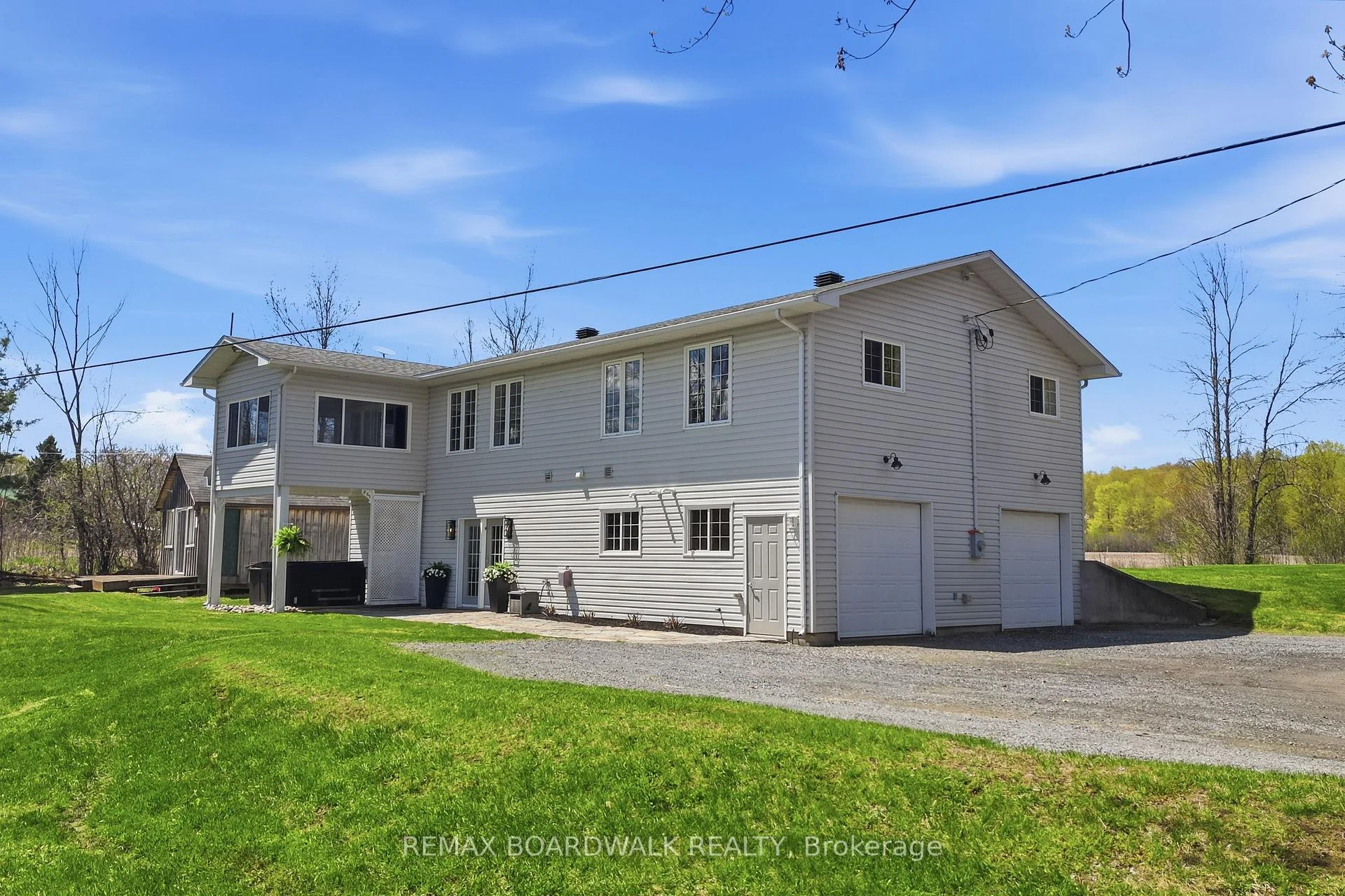 Photo 11 of 100 Mcculloughs Landing, Drummond/North Elmsley, Drummond N Elmsley (Drummond) Twp — HOMEH