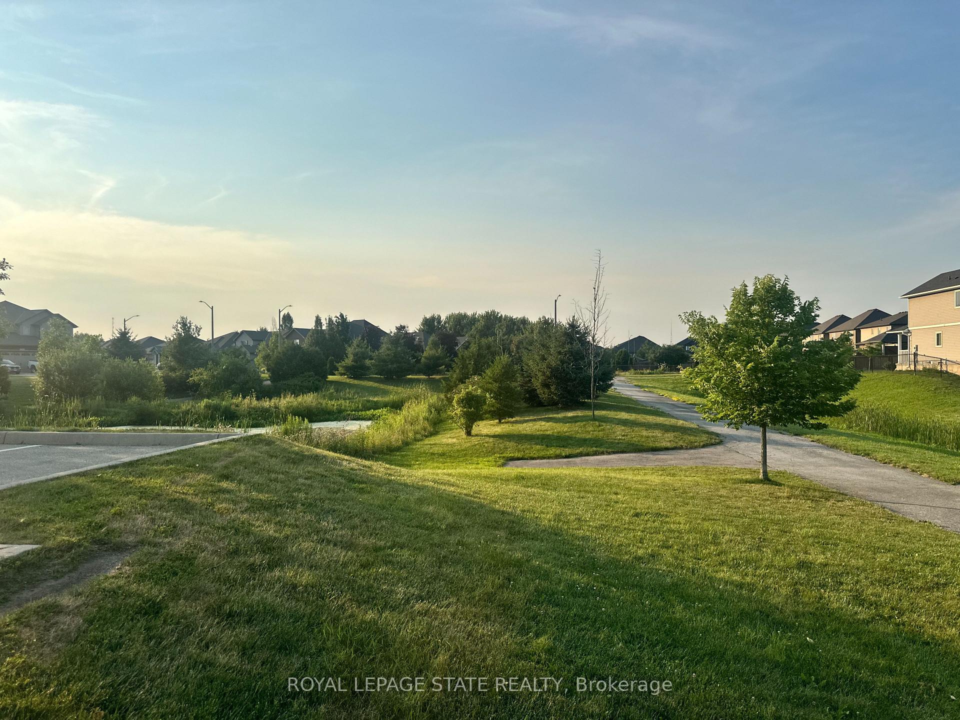 Photo 37 of Unit 307, 14 Saunders Drive, Haldimand — HOMEH