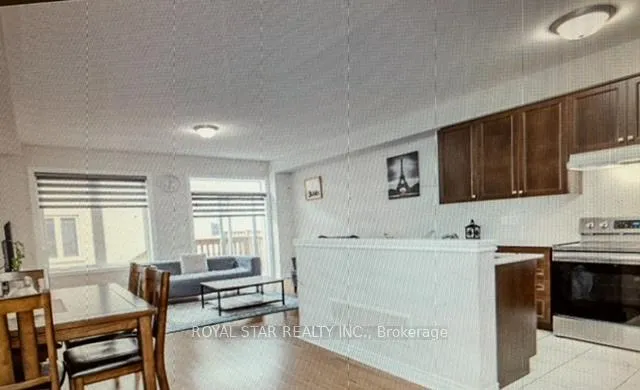 Photo 2 of 89 Finegan Circle, Brampton, Northwest Brampton — HOMEH