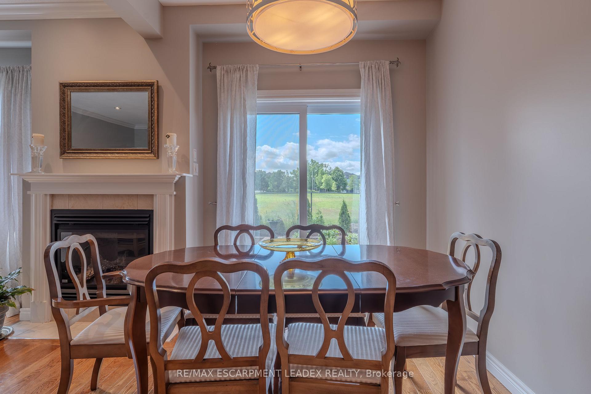 Photo 9 of 26 Olivia Place, Hamilton, Meadowlands — HOMEH