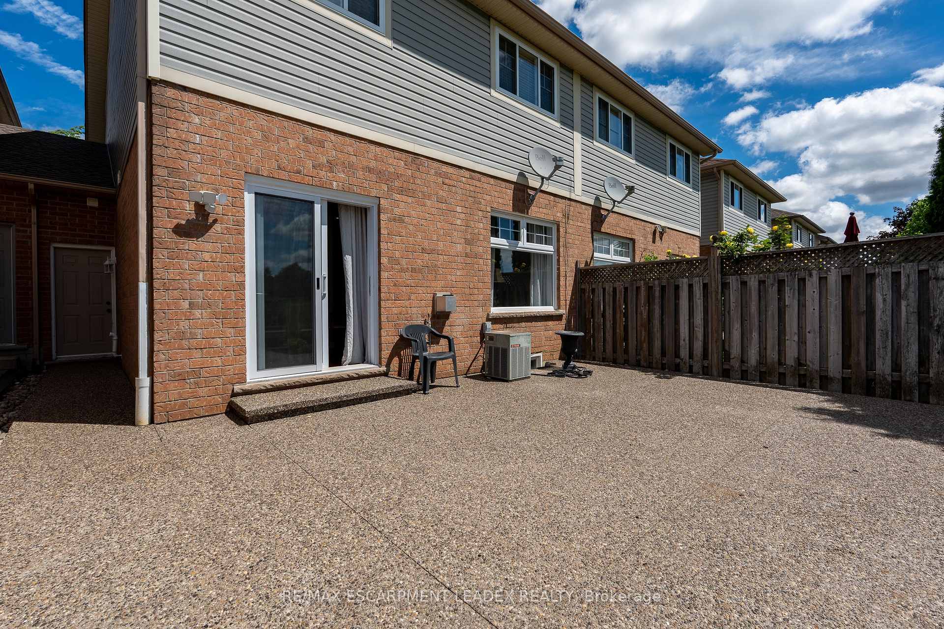Photo 26 of 26 Olivia Place, Hamilton, Meadowlands — HOMEH