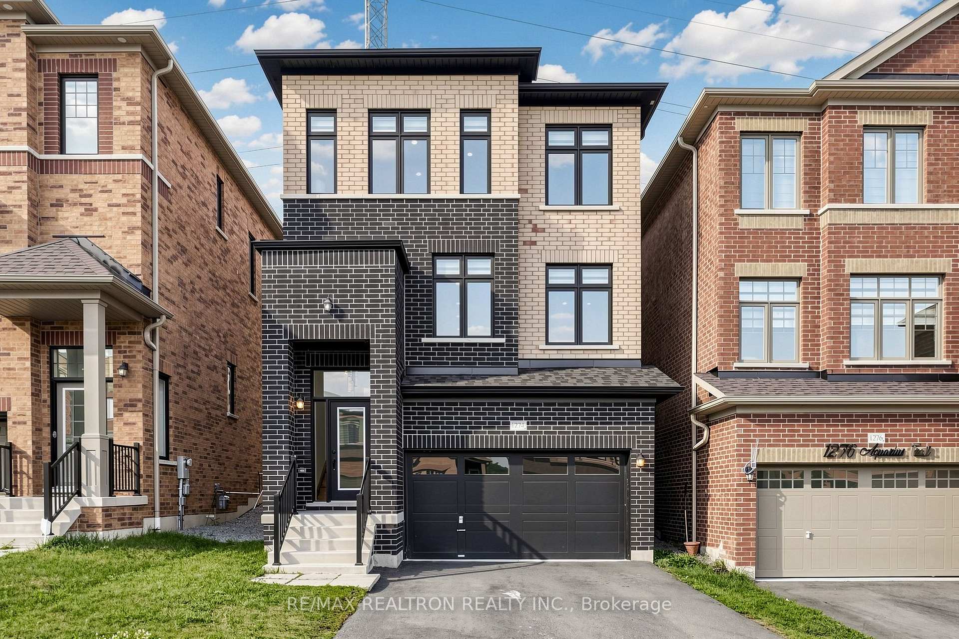 Photo 4 of 1274 Aquarius Trail, Pickering, Rural Pickering — HOMEH