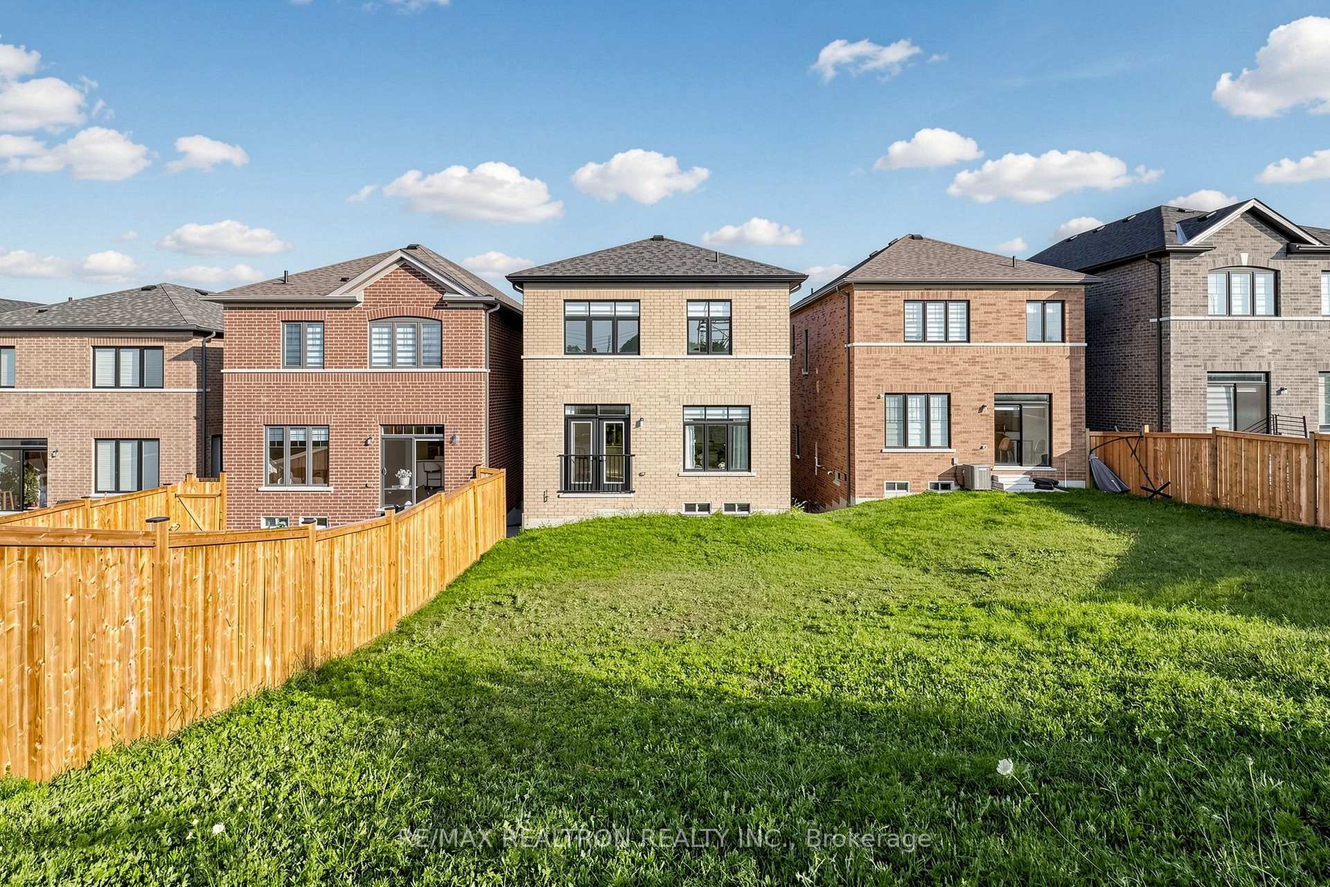 Photo 48 of 1274 Aquarius Trail, Pickering, Rural Pickering — HOMEH