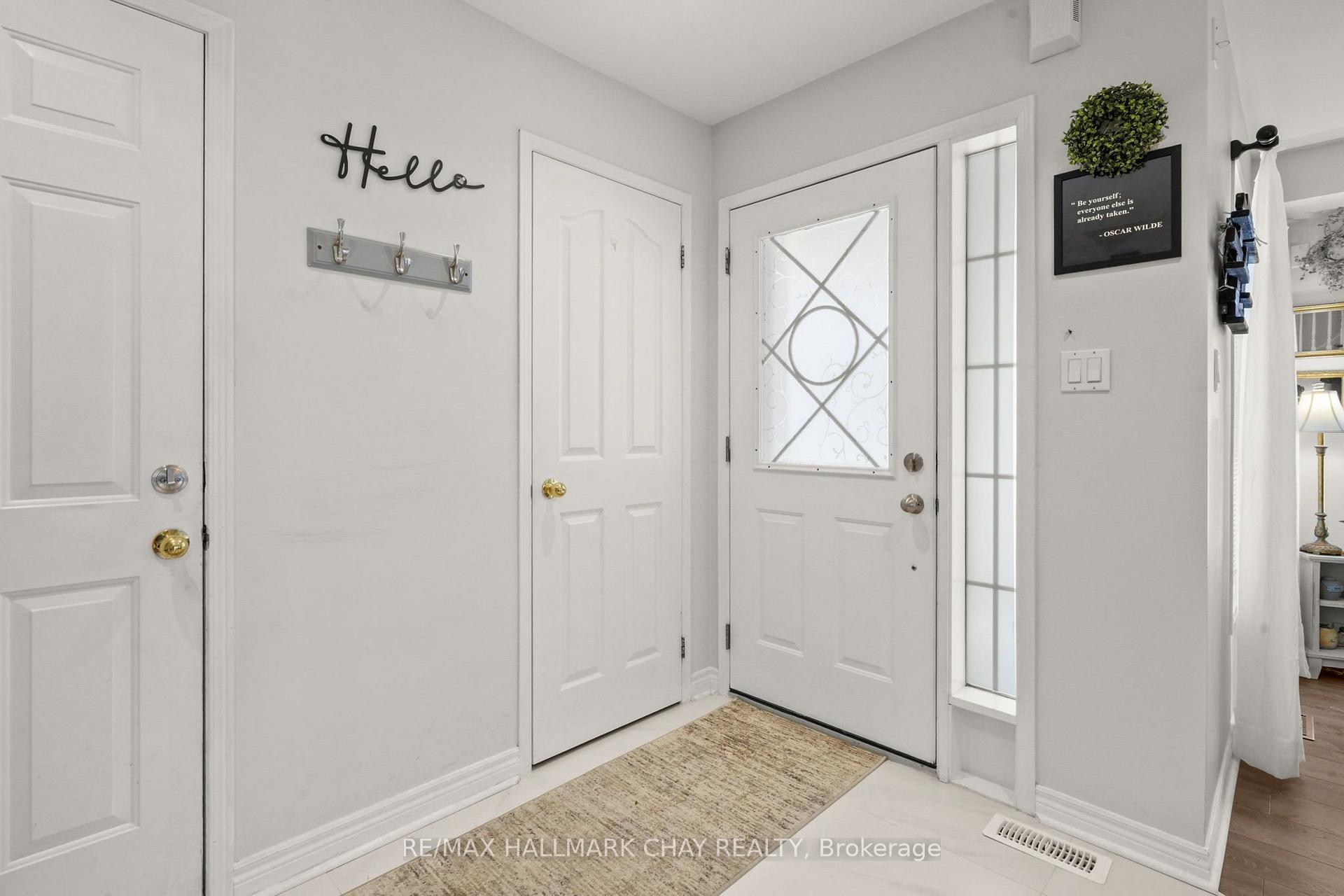 Photo 7 of 110 Henderson Crescent, New Tecumseth, Alliston — HOMEH