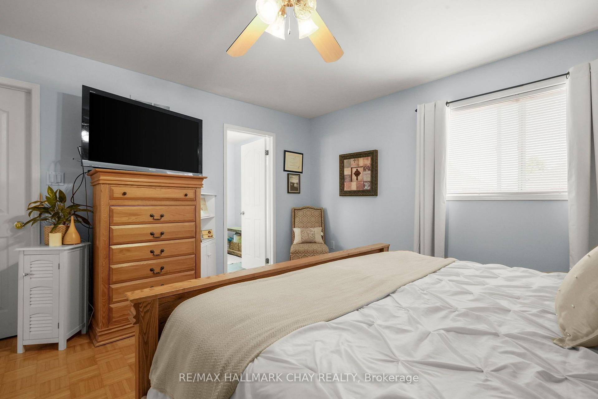 Photo 26 of 110 Henderson Crescent, New Tecumseth, Alliston — HOMEH