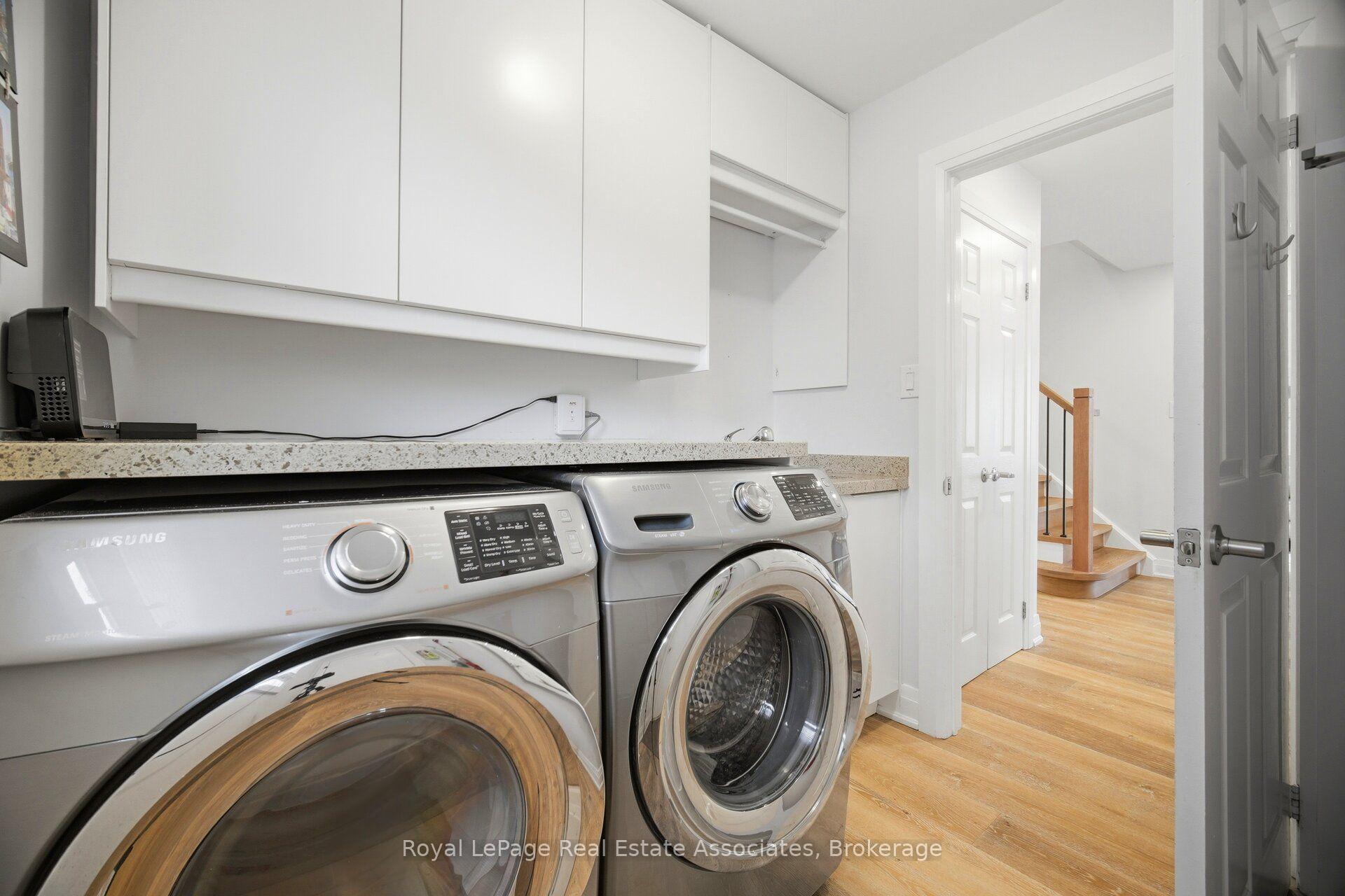 Photo 23 of 225 Barber Drive, Halton Hills, Georgetown — HOMEH
