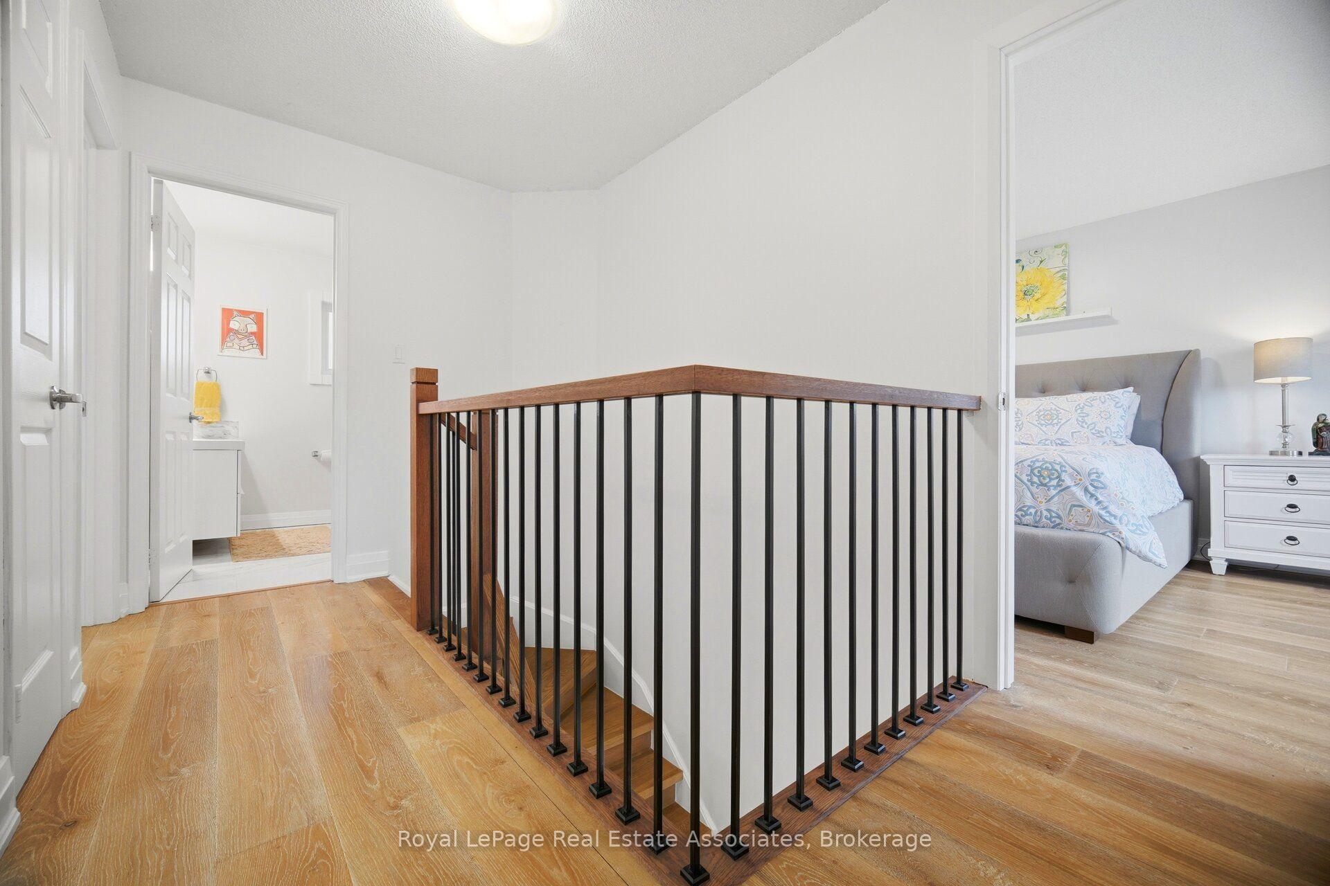 Photo 25 of 225 Barber Drive, Halton Hills, Georgetown — HOMEH
