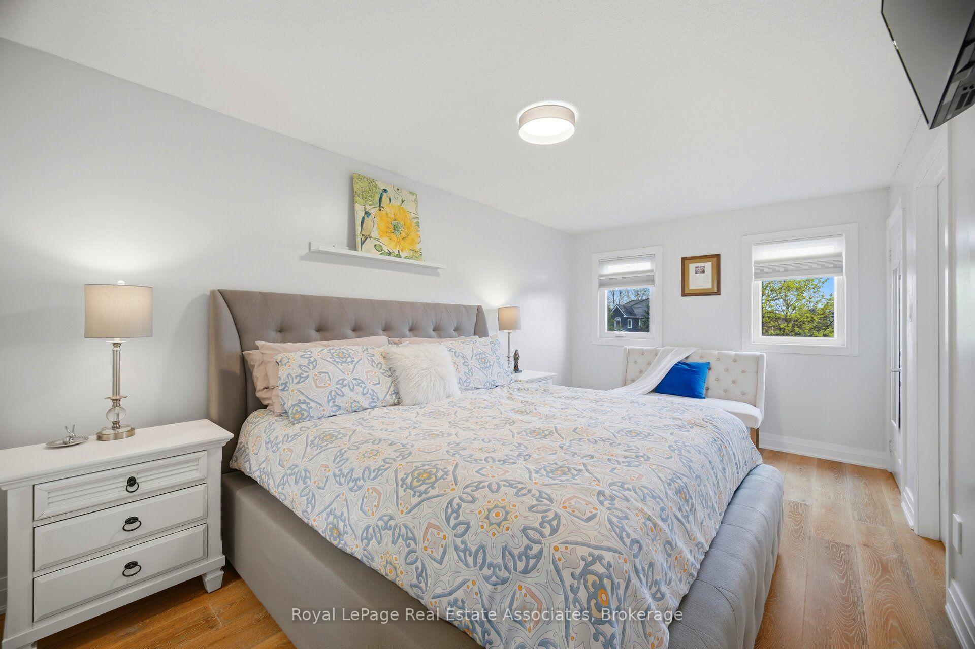 Photo 27 of 225 Barber Drive, Halton Hills, Georgetown — HOMEH