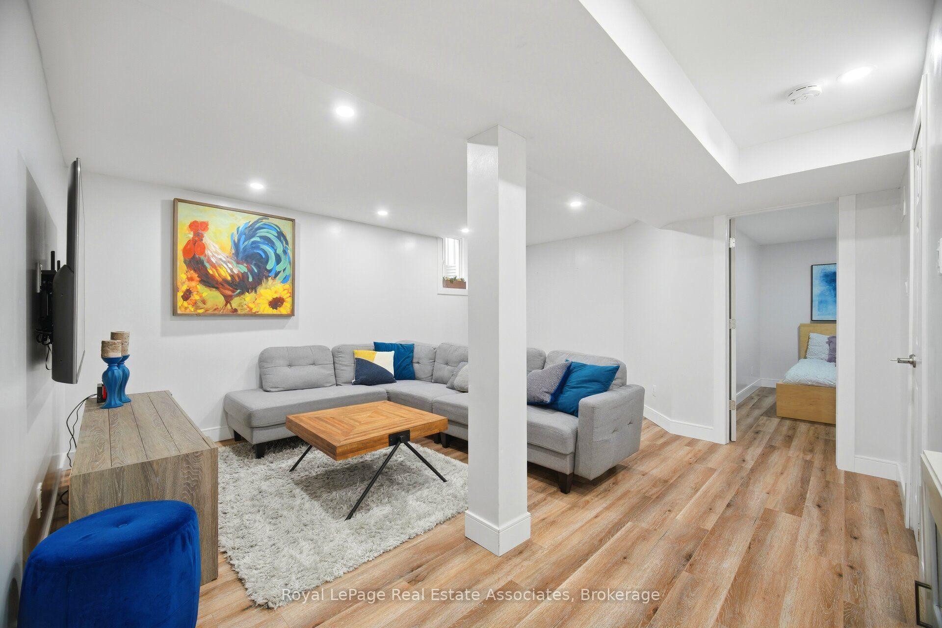 Photo 36 of 225 Barber Drive, Halton Hills, Georgetown — HOMEH