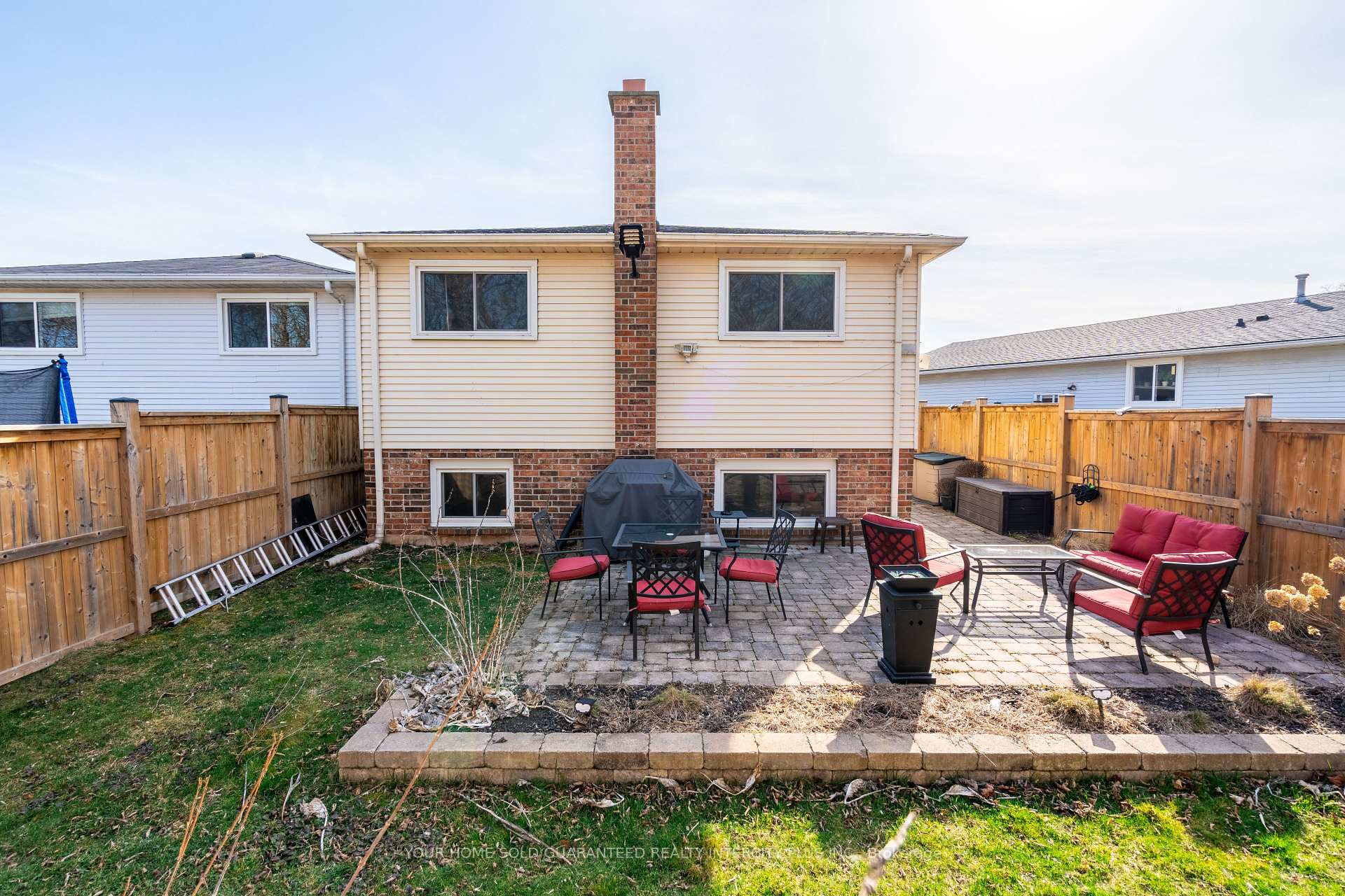 Photo 33 of 84 Sandra Crescent, Grimsby, Grimsby East — HOMEH