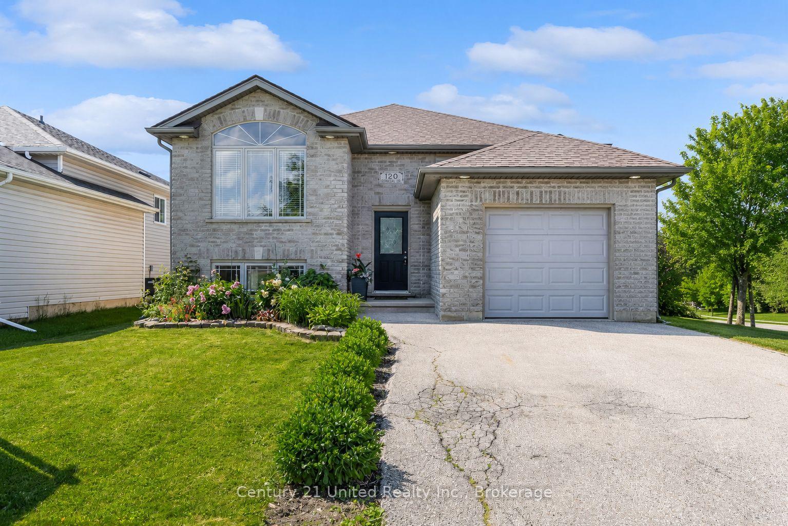 Photo 1 of 120 Donegal Drive, Brantford, West Brant — HOMEH