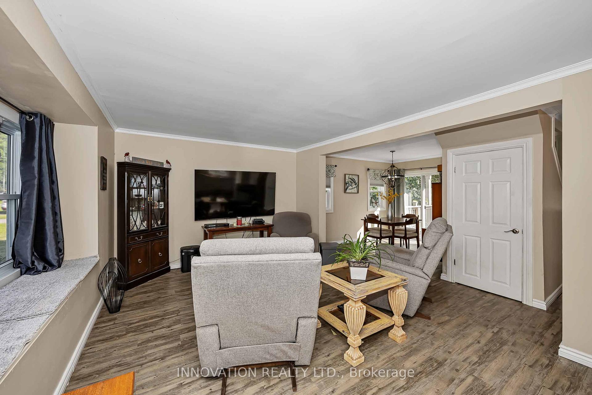 Photo 6 of 144 Francis Street, Renfrew, Renfrew — HOMEH