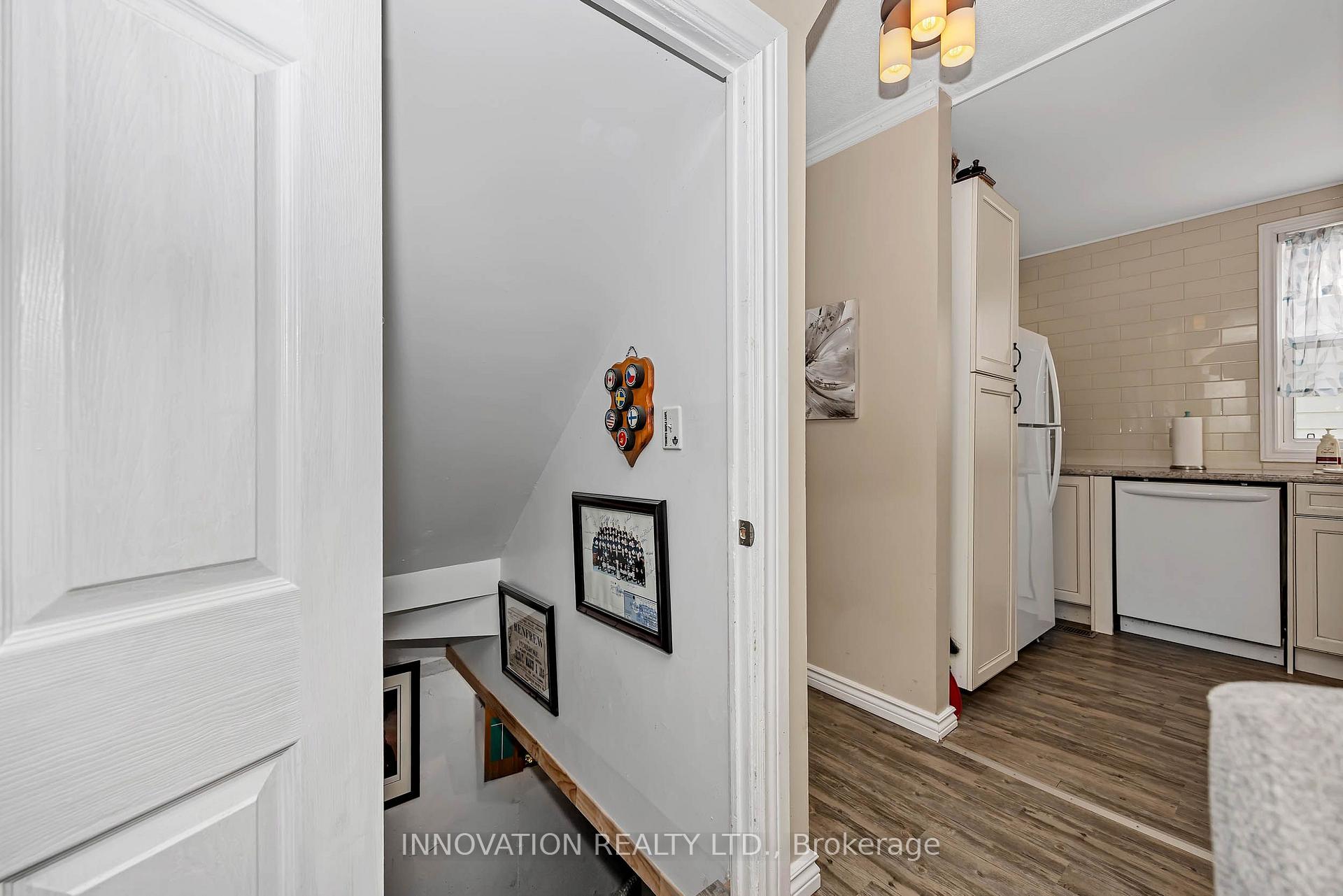 Photo 25 of 144 Francis Street, Renfrew, Renfrew — HOMEH