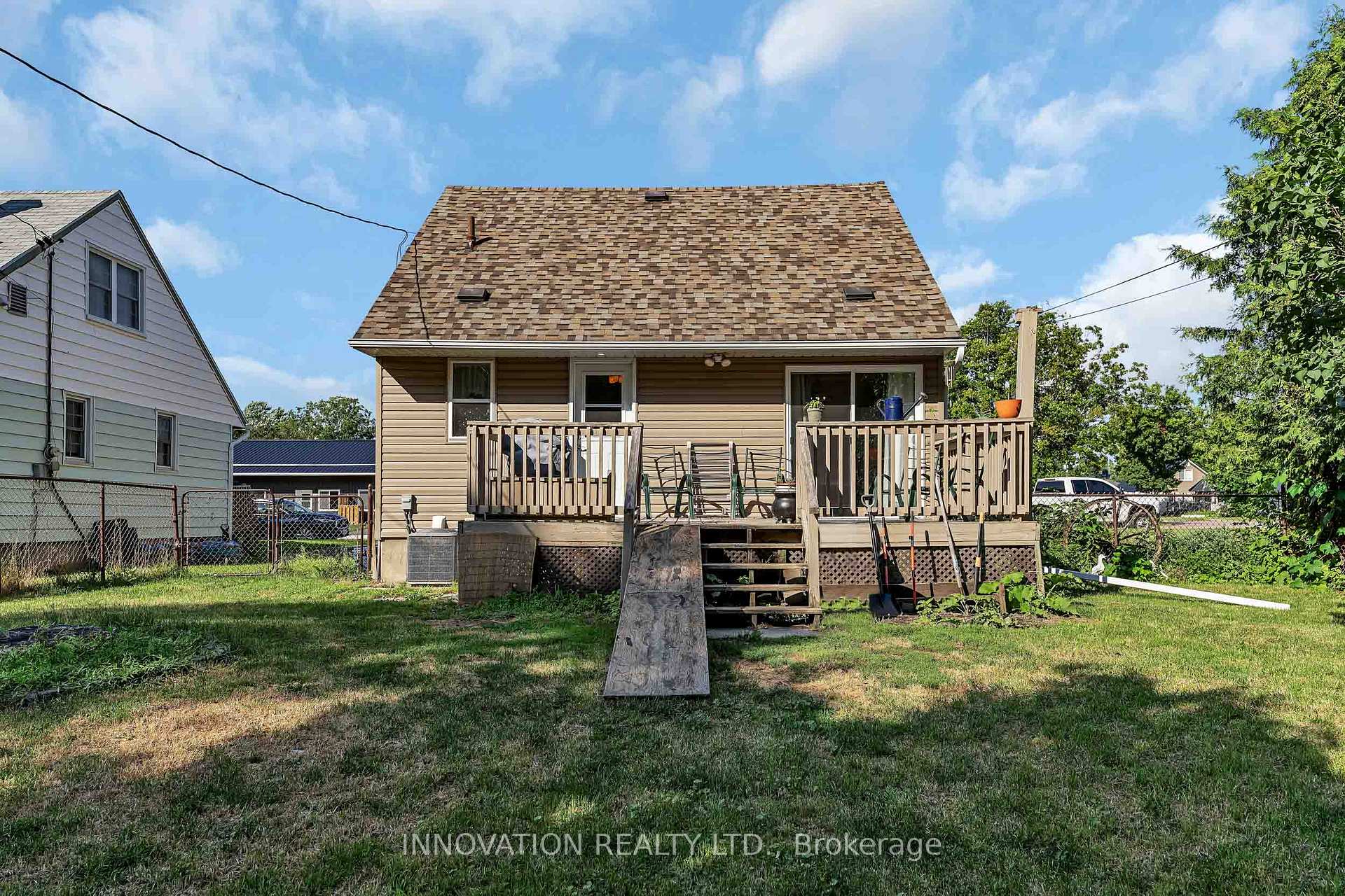 Photo 32 of 144 Francis Street, Renfrew, Renfrew — HOMEH