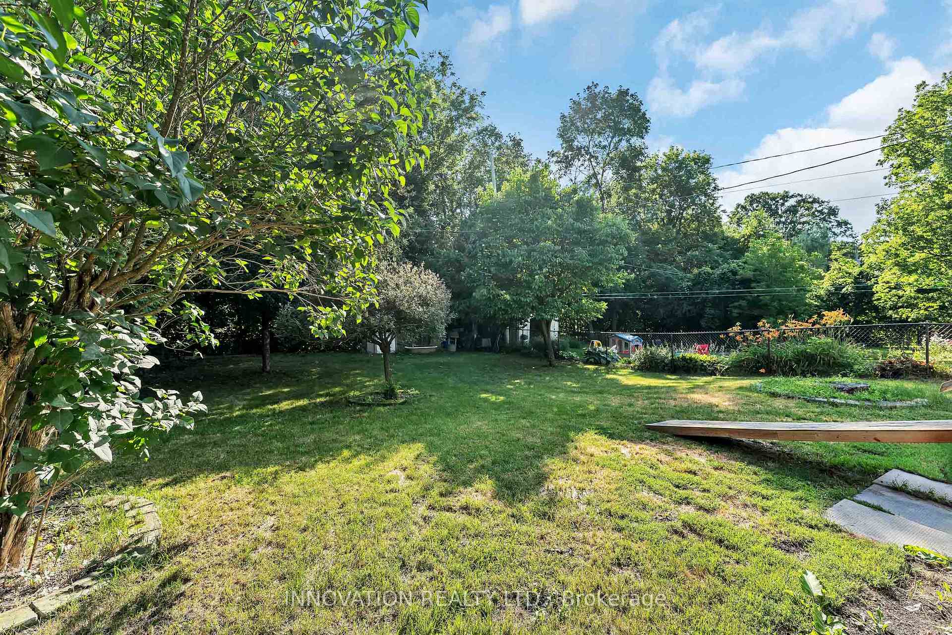 Photo 34 of 144 Francis Street, Renfrew, Renfrew — HOMEH