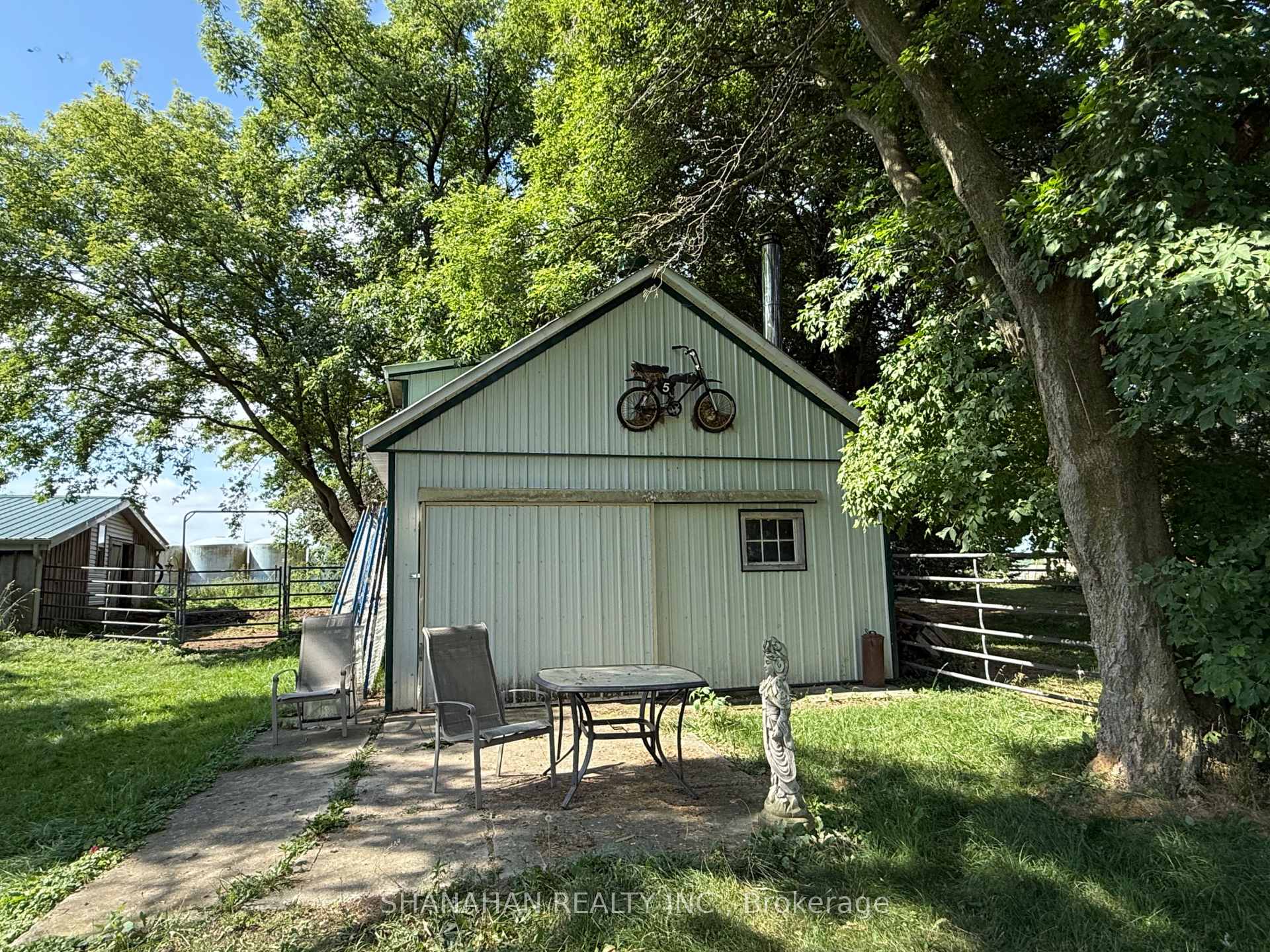 Photo 32 of 1371 Egremont Drive, Adelaide Metcalfe, Rural Adelaide Metcalfe — HOMEH