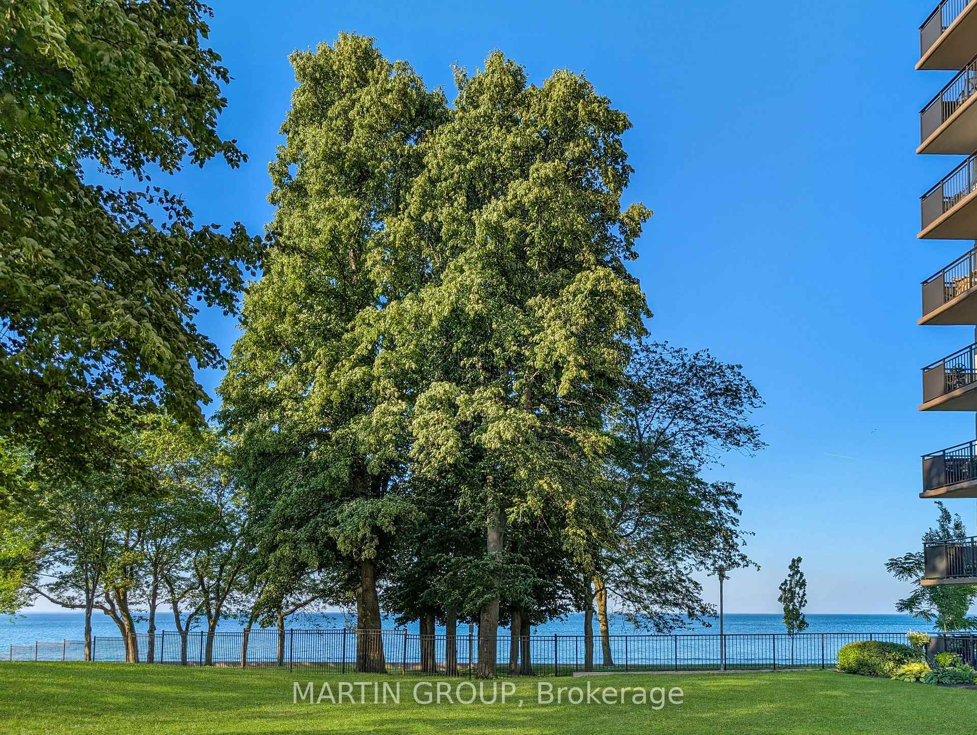 Photo 5 of Unit 1406, 500 Green Road, Hamilton, Lakeshore — HOMEH