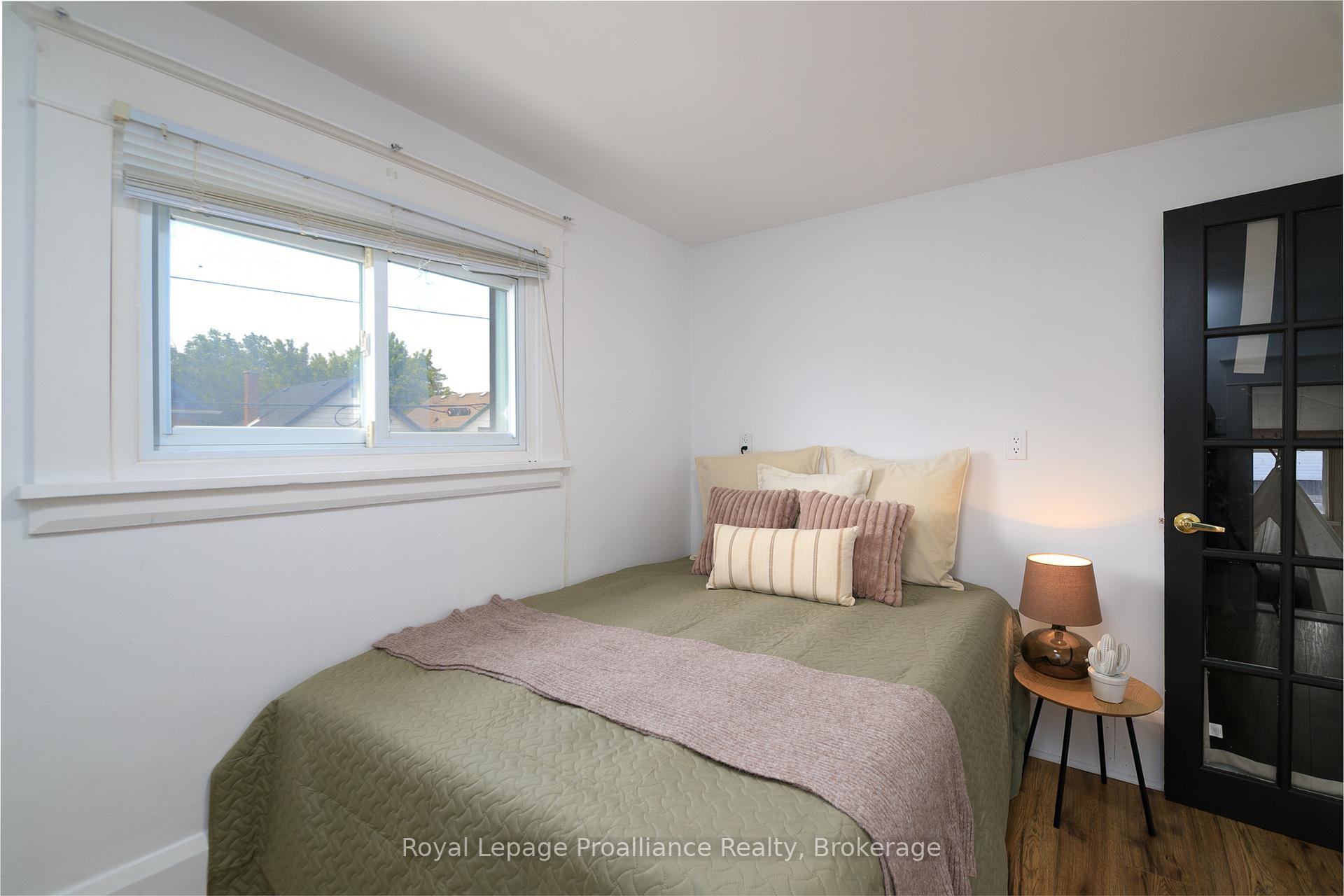 Photo 18 of 83 Moira Street E, Belleville, Belleville Ward — HOMEH