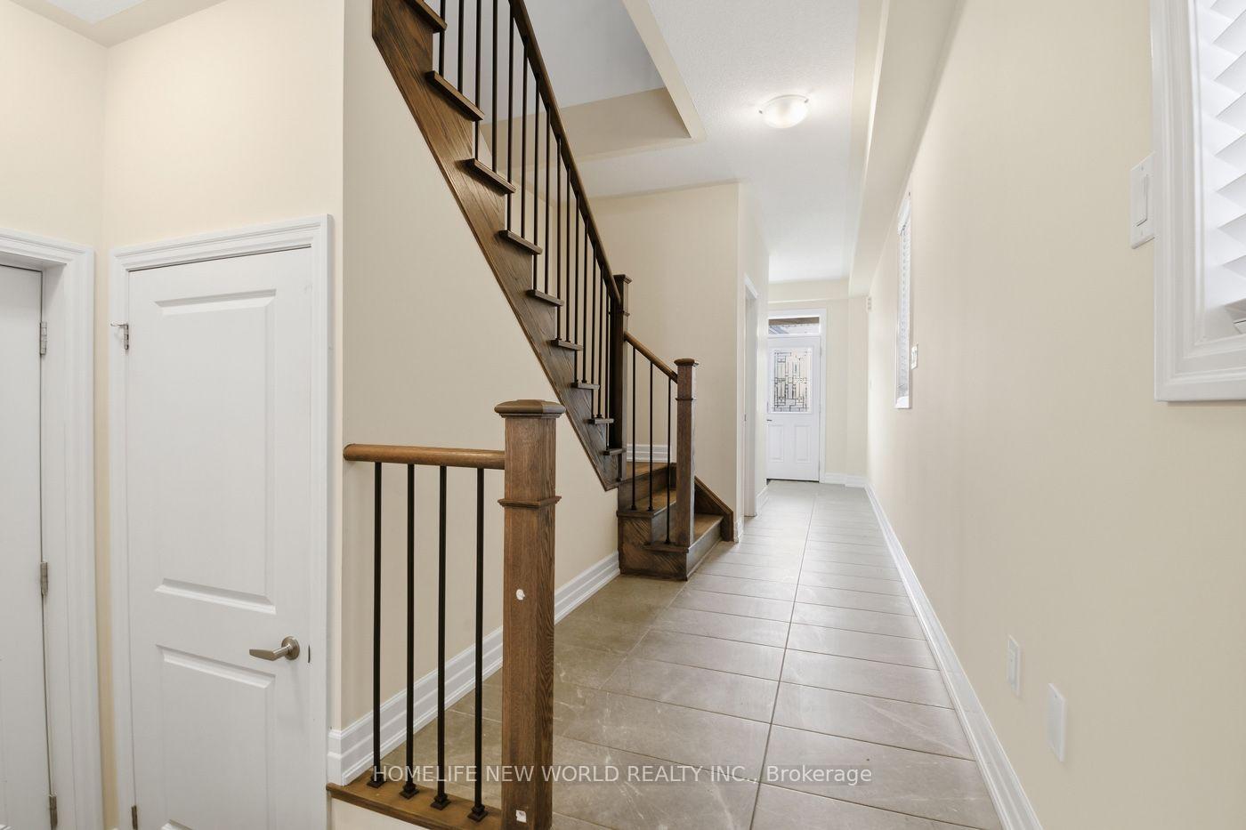 Photo 4 of 9546 Tallgrass Avenue, Niagara Falls, Lyons Creek — HOMEH