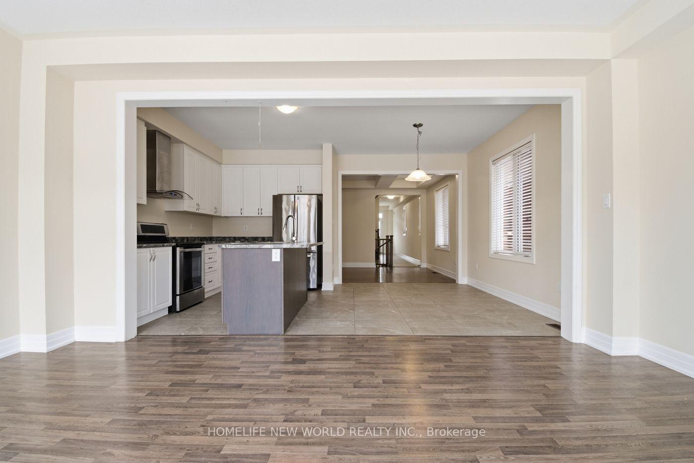 Photo 6 of 9546 Tallgrass Avenue, Niagara Falls, Lyons Creek — HOMEH