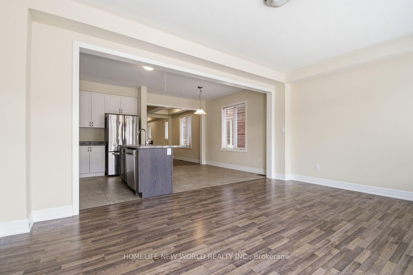 Photo 9 of 9546 Tallgrass Avenue, Niagara Falls, Lyons Creek — HOMEH