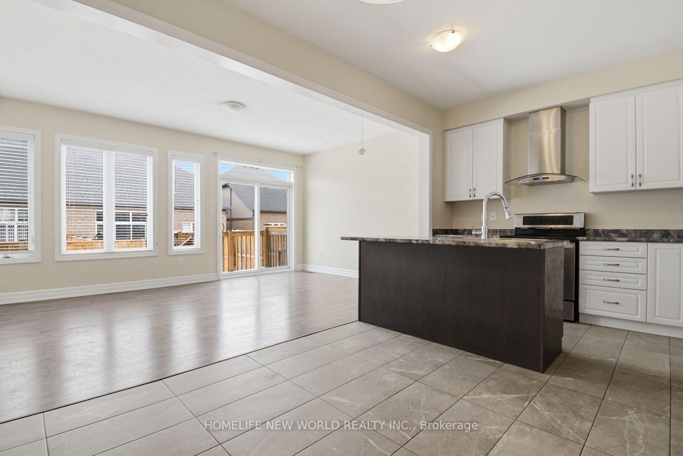 Photo 10 of 9546 Tallgrass Avenue, Niagara Falls, Lyons Creek — HOMEH