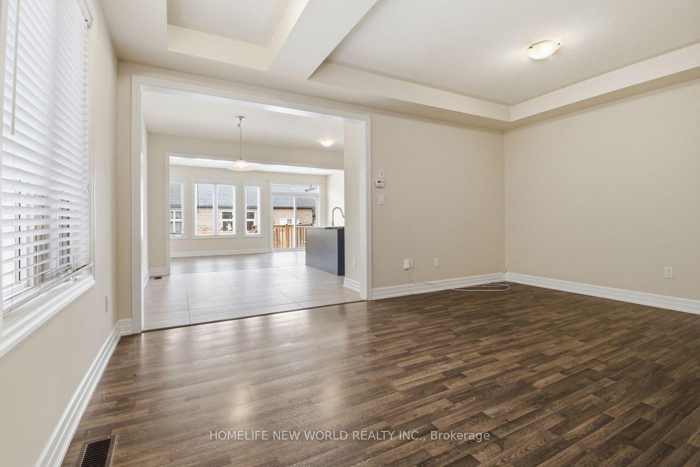 Photo 13 of 9546 Tallgrass Avenue, Niagara Falls, Lyons Creek — HOMEH