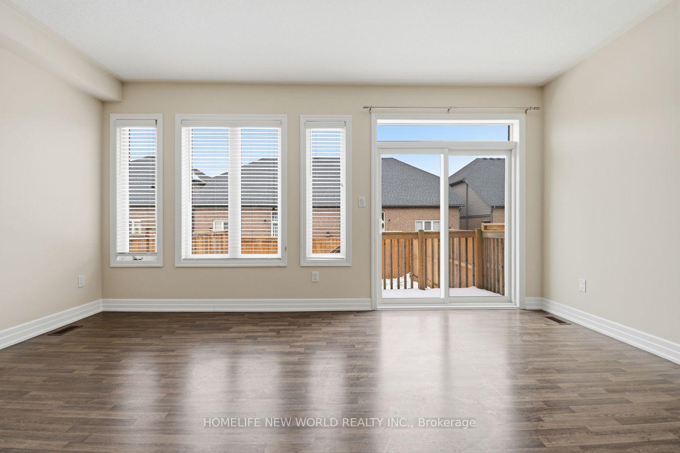 Photo 15 of 9546 Tallgrass Avenue, Niagara Falls, Lyons Creek — HOMEH