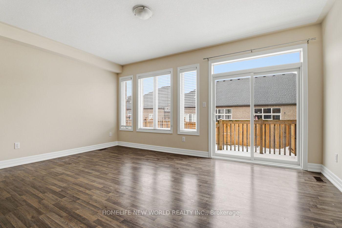 Photo 16 of 9546 Tallgrass Avenue, Niagara Falls, Lyons Creek — HOMEH