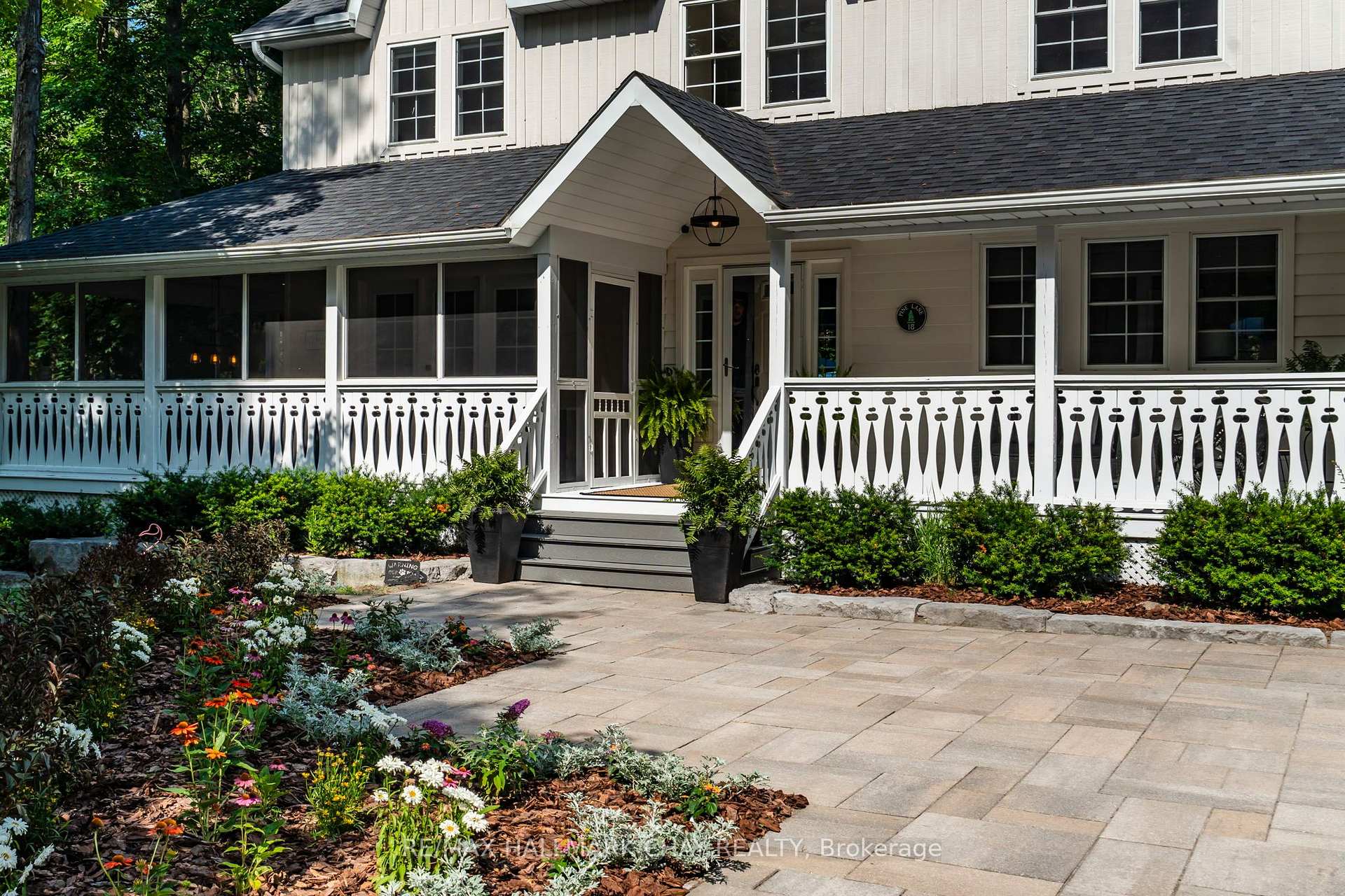 Photo 4 of 18 Pine Lane, Oro-Medonte, Horseshoe Valley — HOMEH