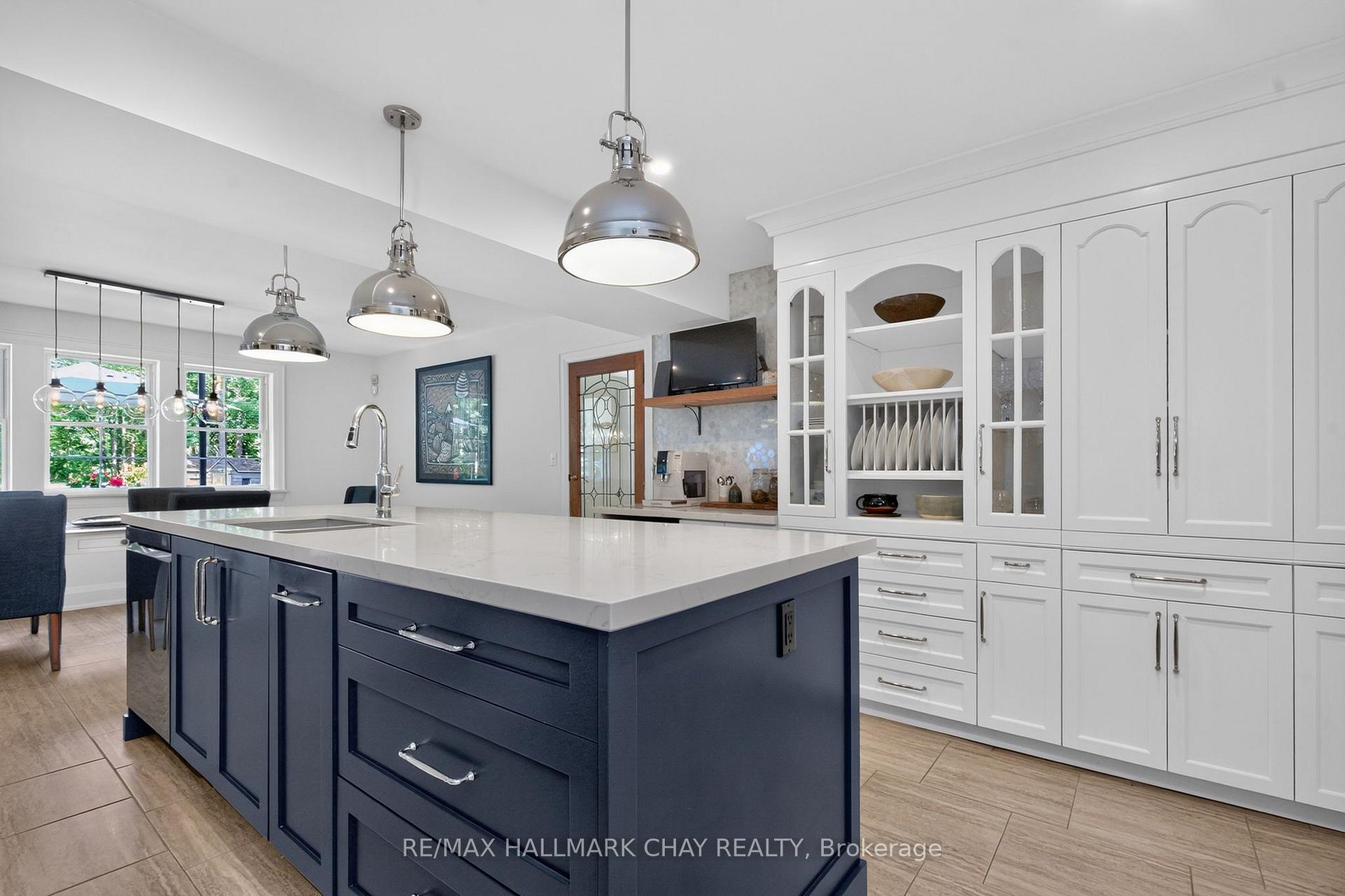 Photo 17 of 18 Pine Lane, Oro-Medonte, Horseshoe Valley — HOMEH